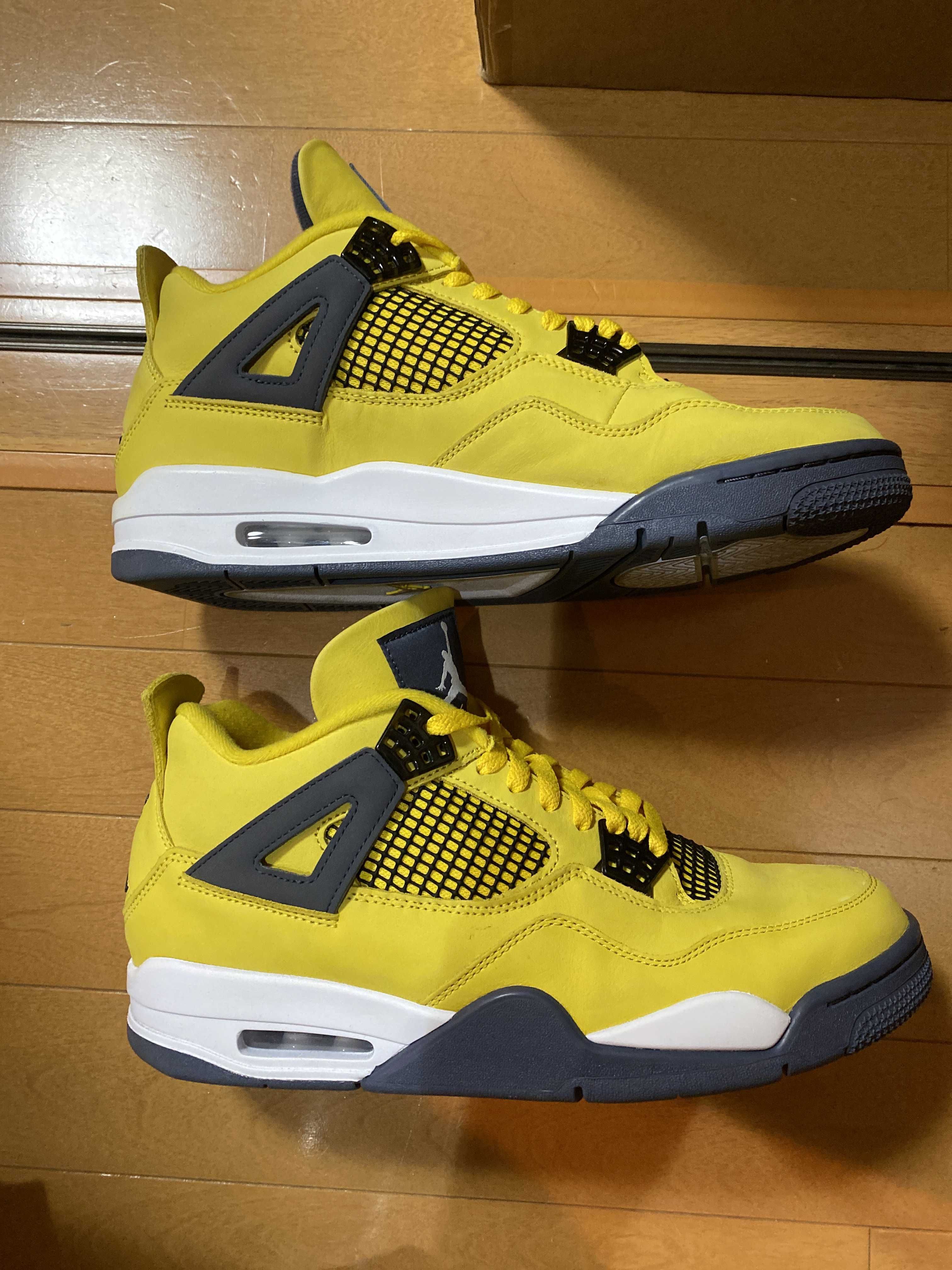 Nike Air Jordan 4 "Tour Yellow"