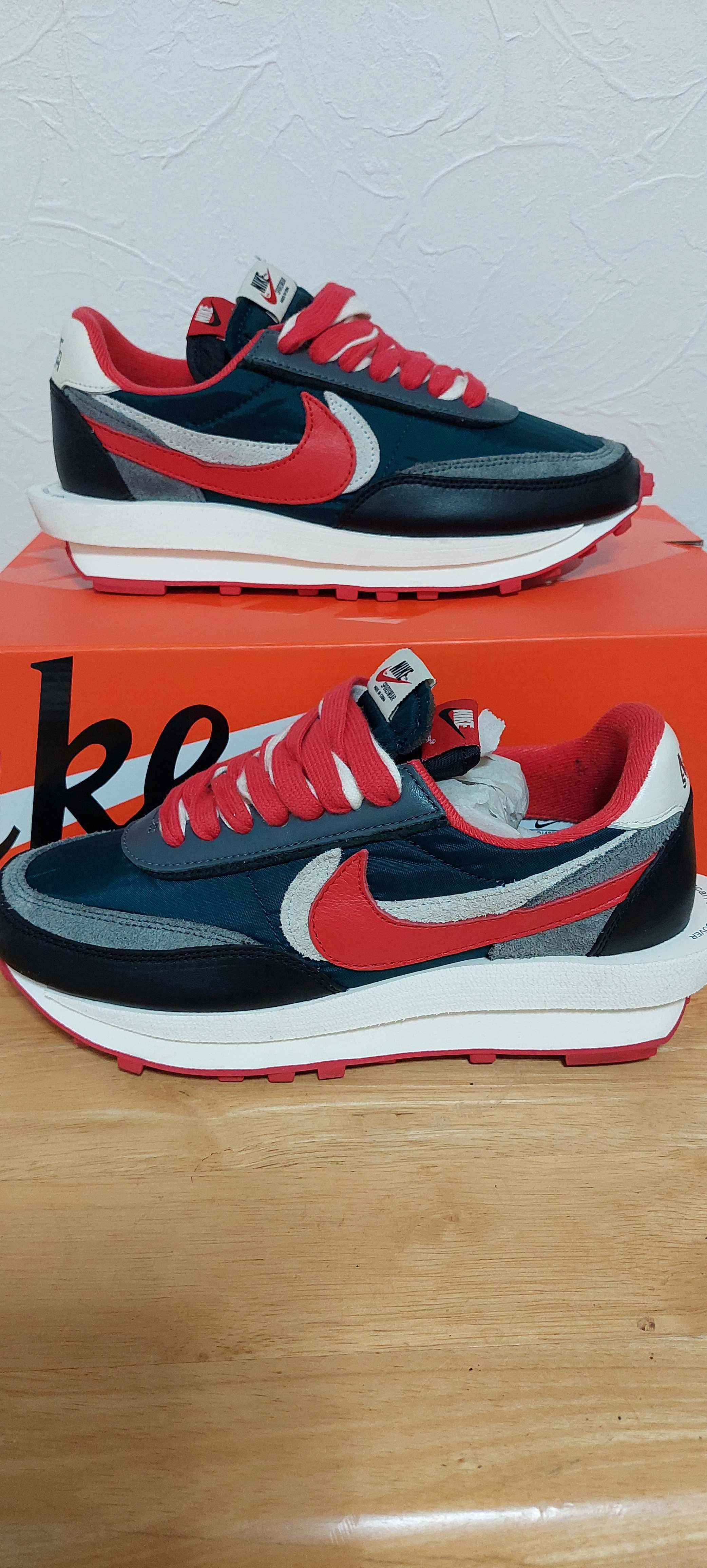 UNDERCOVER × sacai × Nike LD Waffle "Midnight Spruce/Pale Ivory-Dark Grey-University Red"