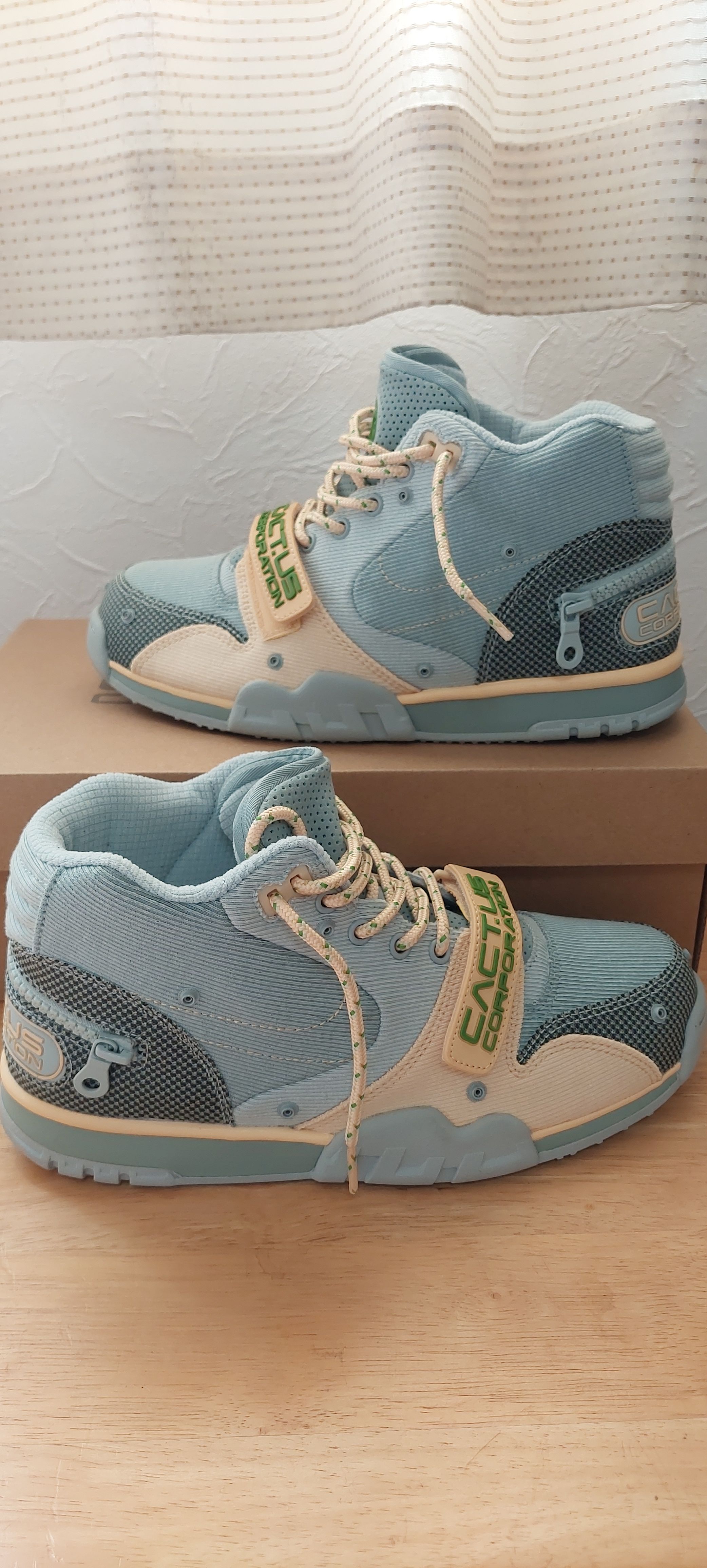 Travis Scott × Nike Air Trainer 1 SP "Grey Haze and Dusty Sage"