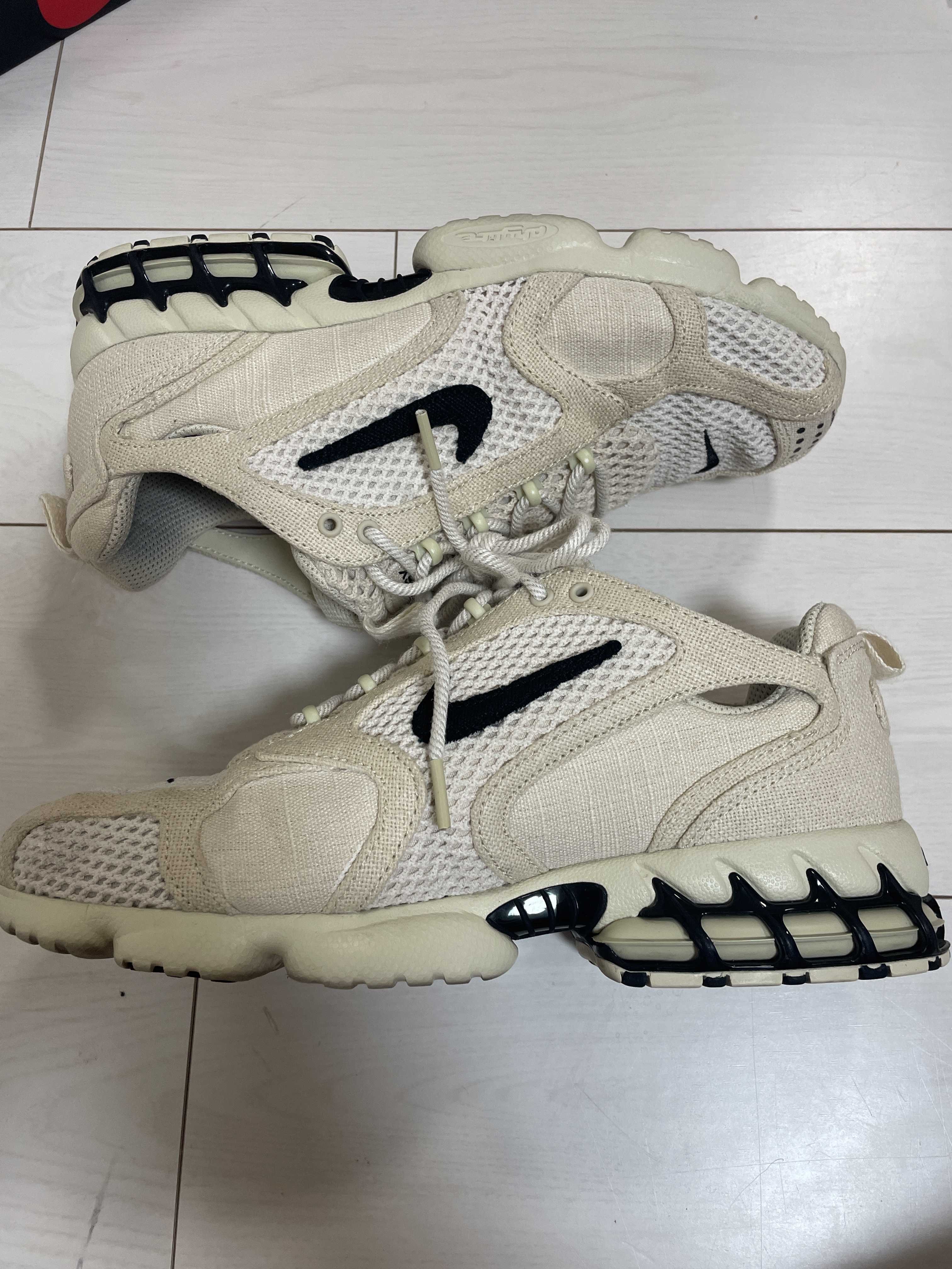 Stussy × Nike Air Zoom Spiridon CG 2 "Fossil/Black"