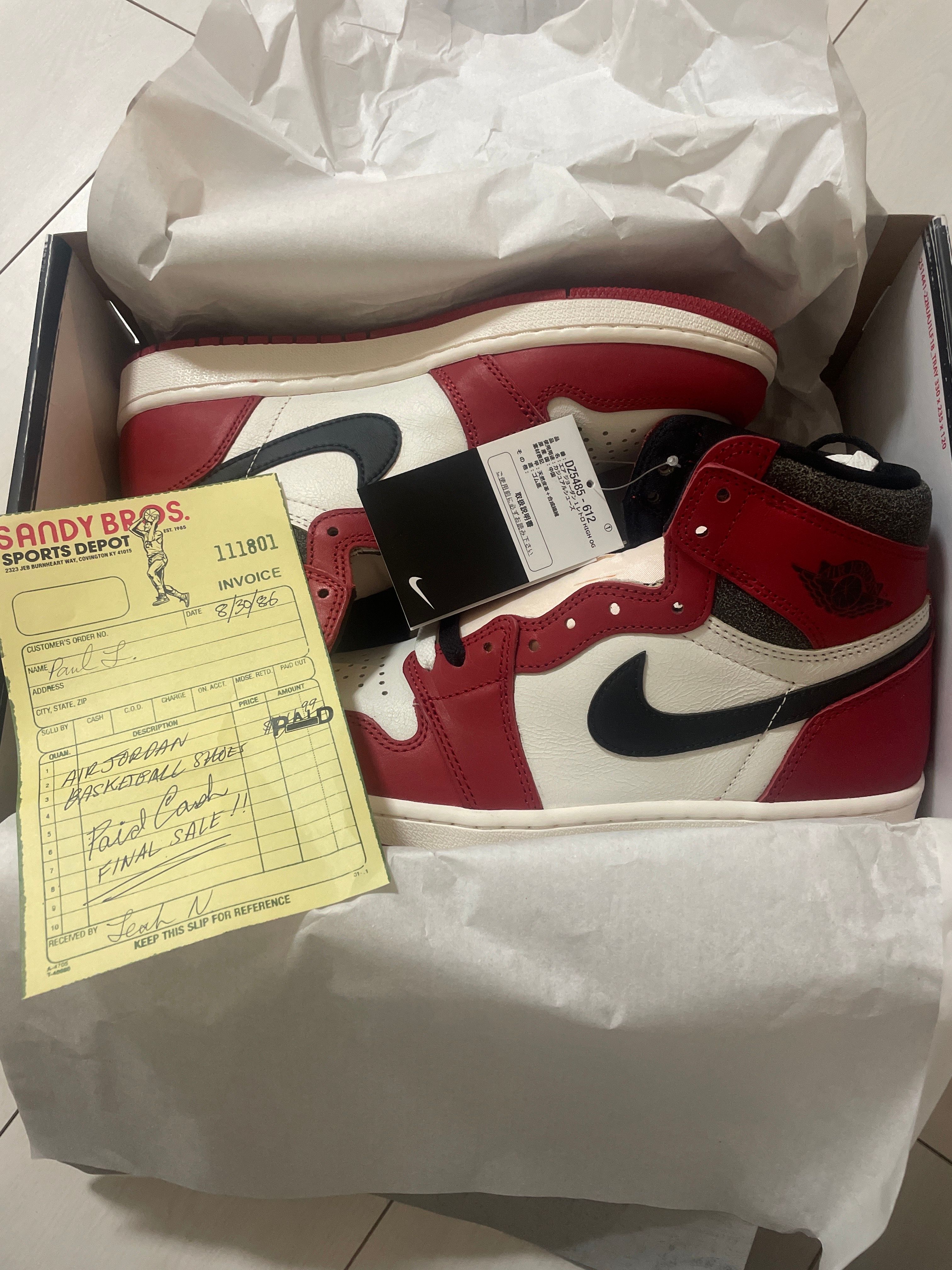 Nike Air Jordan 1 High OG "Lost & Found/Chicago"