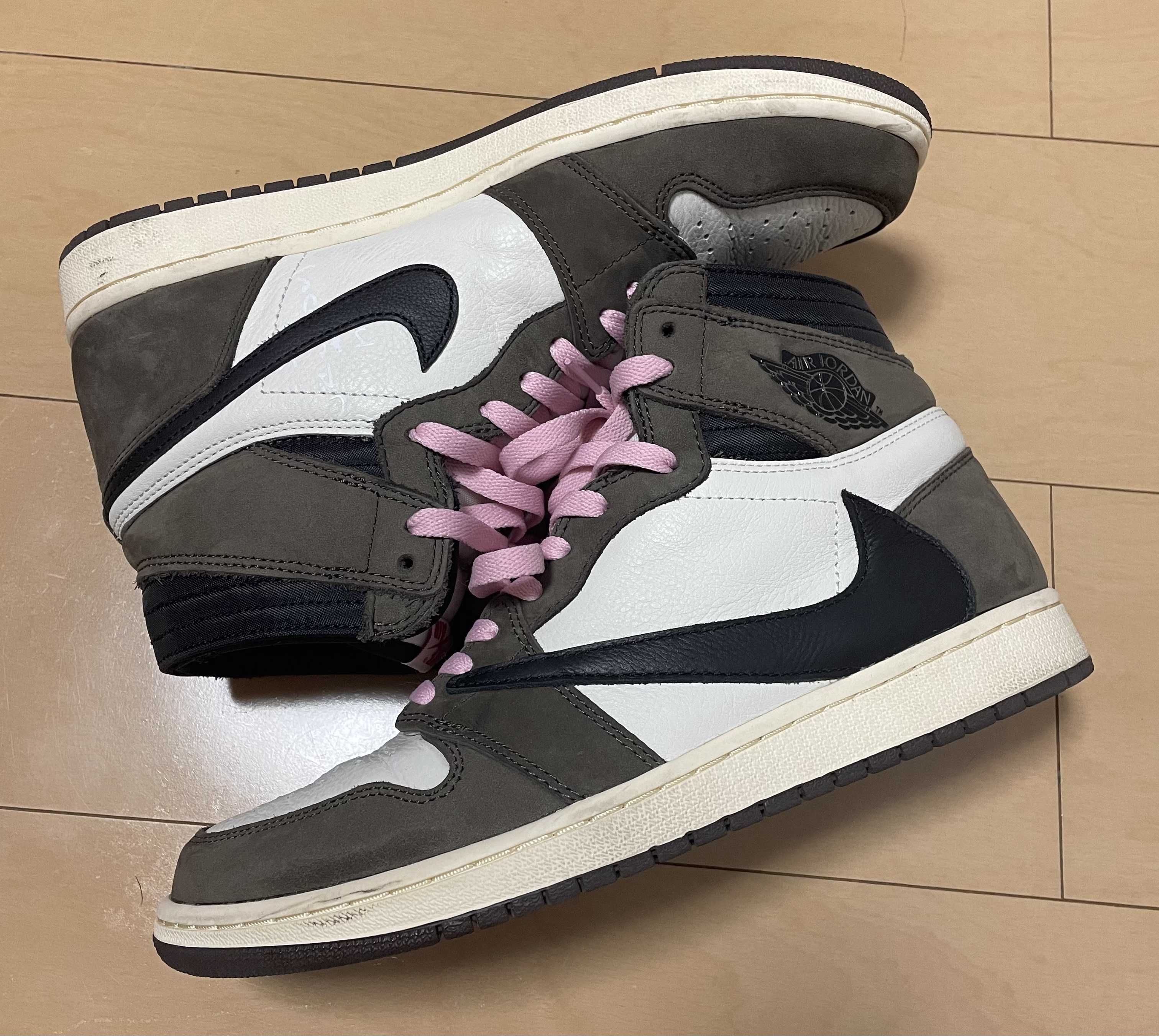 Travis Scott × Nike Air Jordan 1 Retro High OG TS SP "Sail/Dark Mocha"