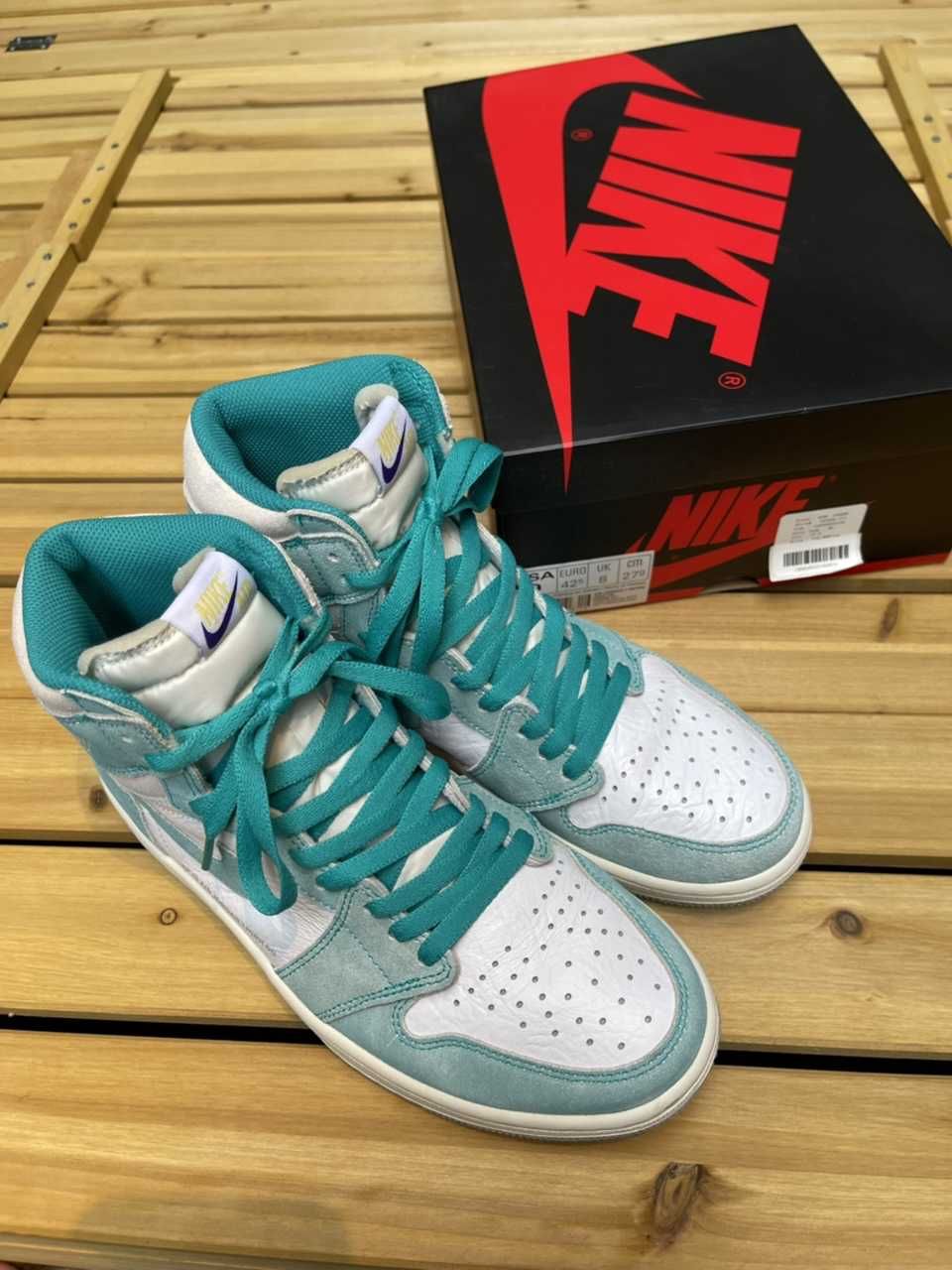 Nike Air Jordan 1 Retro High OG "Turbo Green"