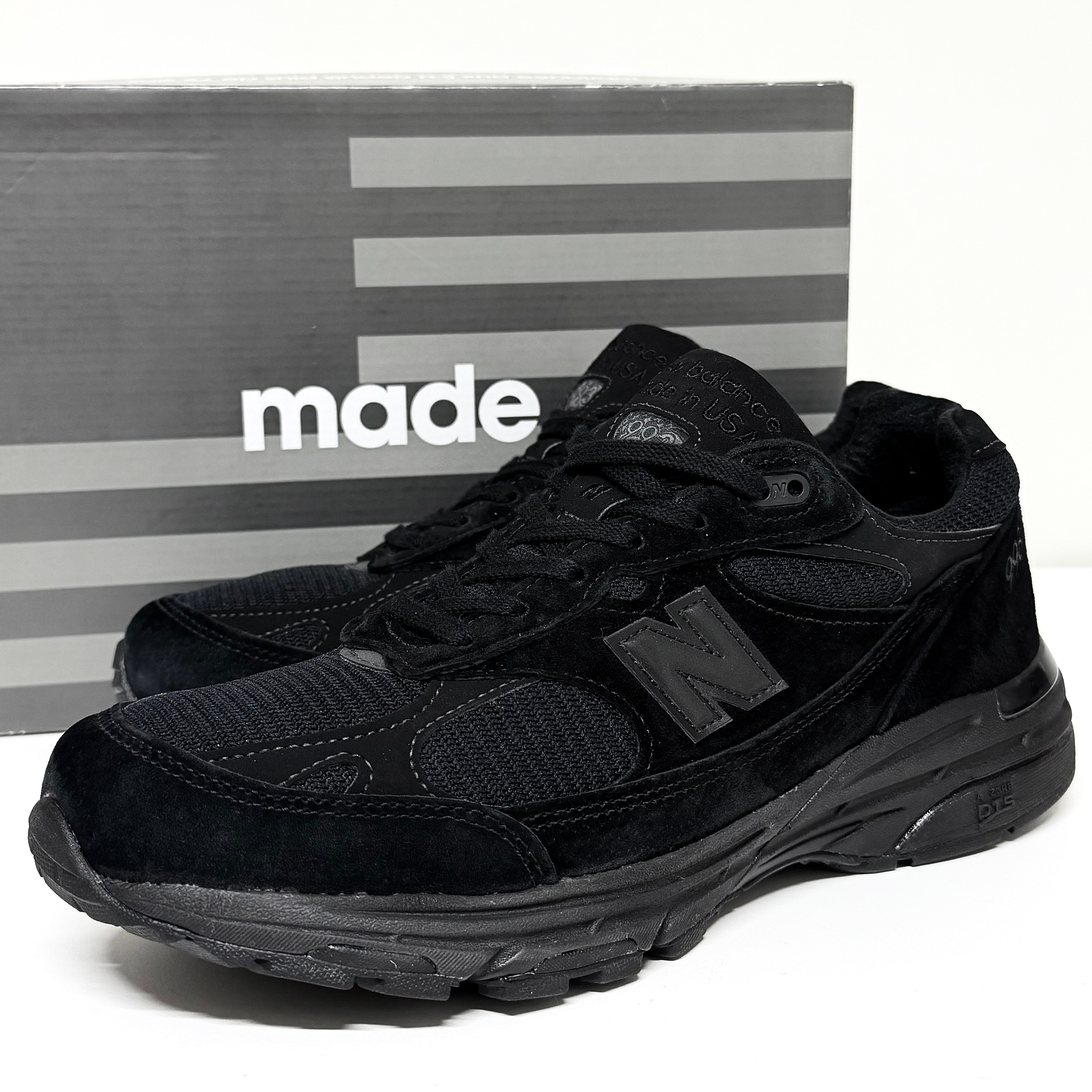 New Balance 993 "Triple Black"