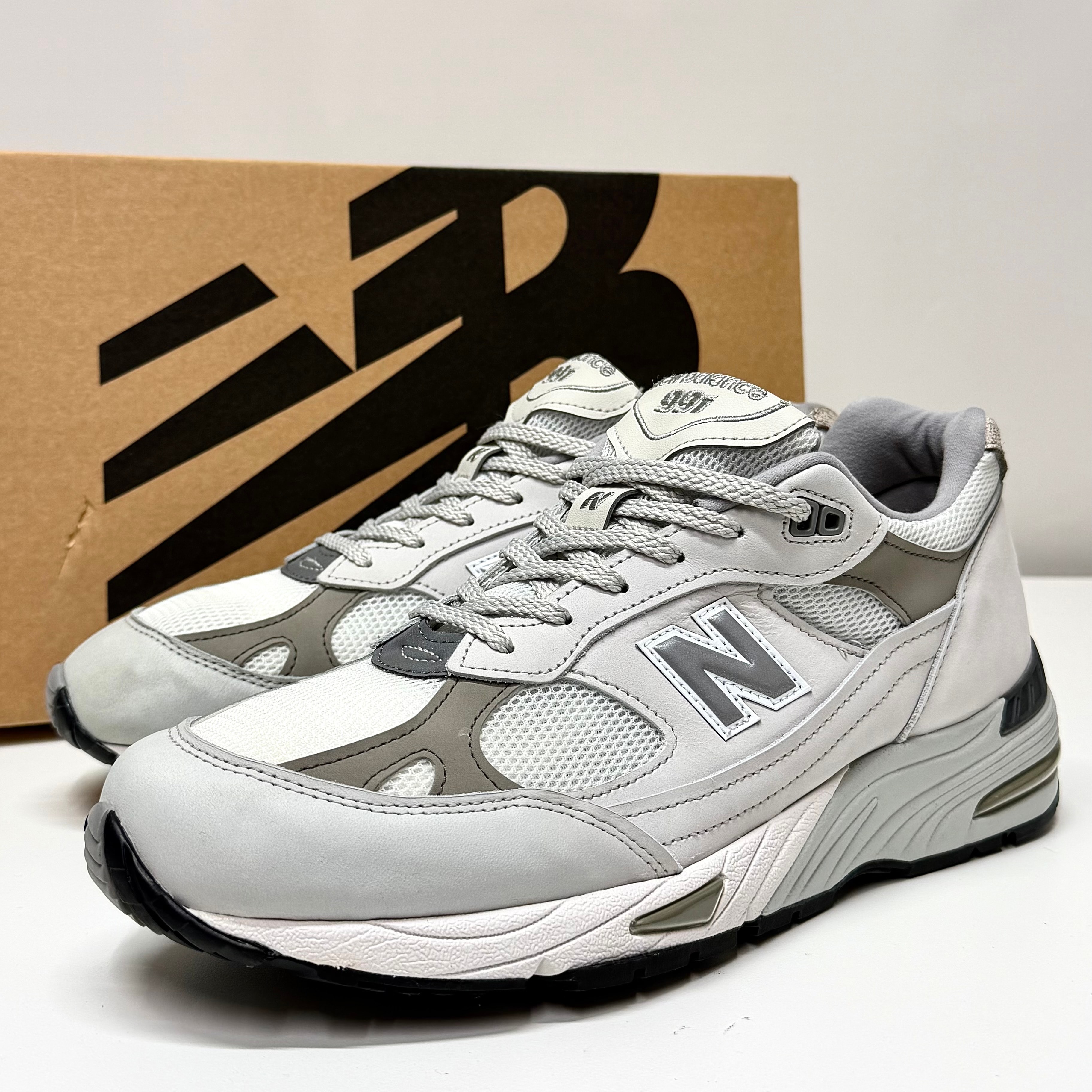 New Balance 991 "Star White"