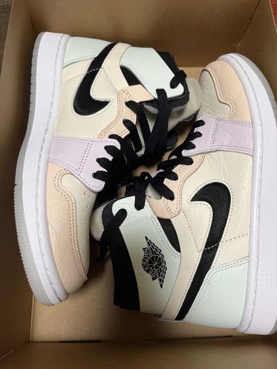 Nike Women's Air Jordan 1 High Zoom Air Comfort "Easter"