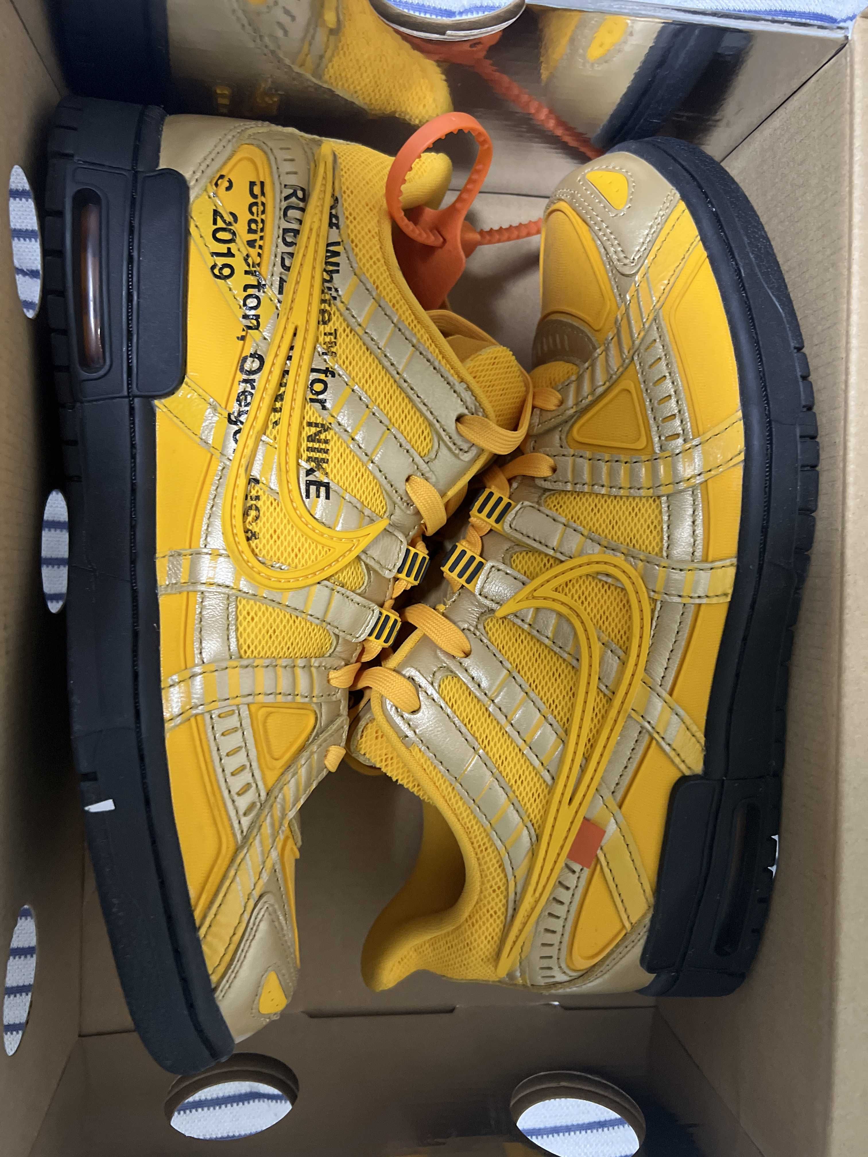 Off-White × Nike Air Rubber Dunk "University Gold"