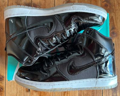 Nike SB Dunk High "Space Jam"