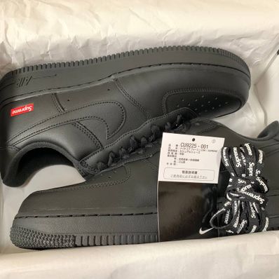 Supreme × Nike Air Force 1 Low "Black"