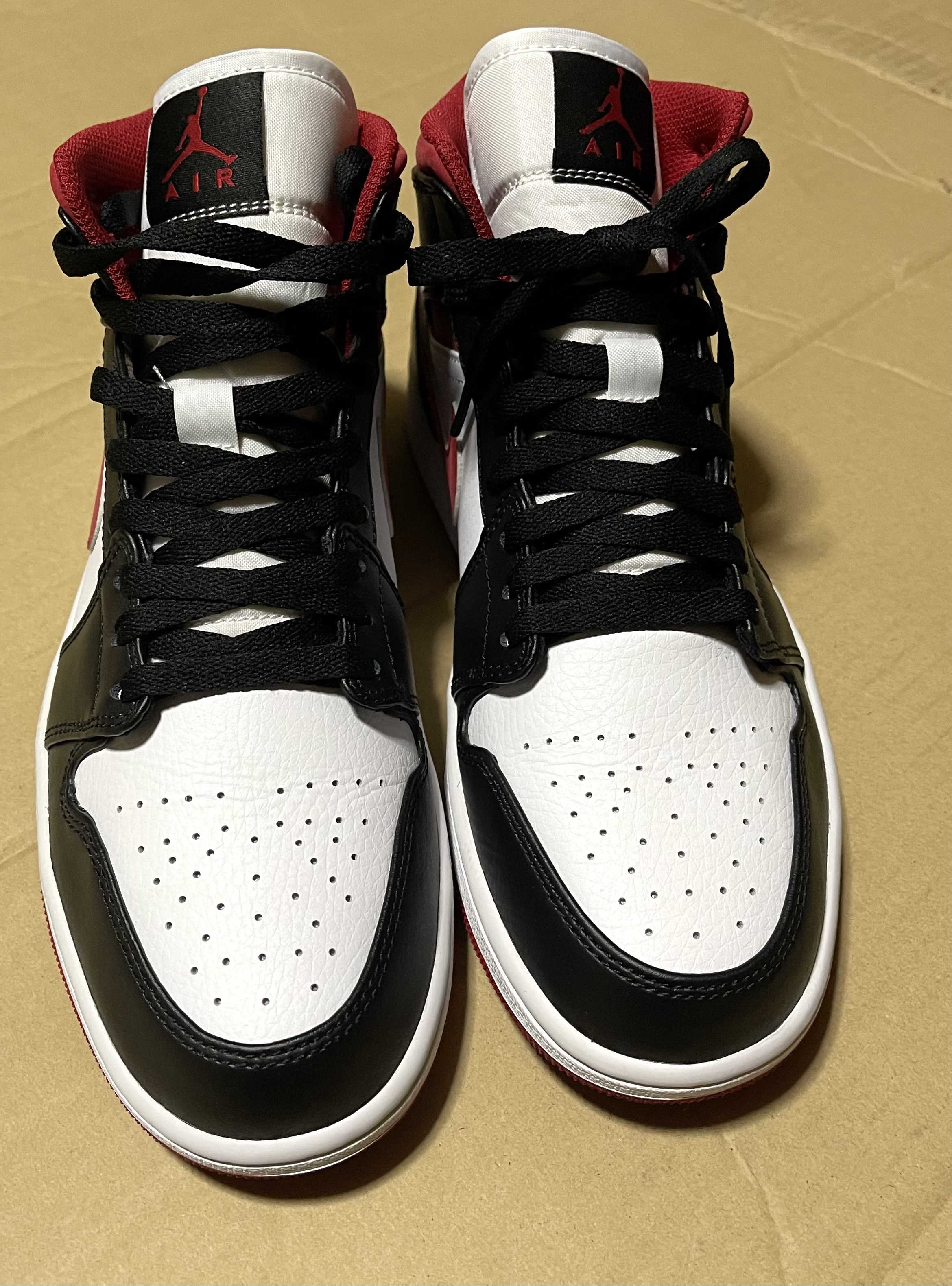 Nike Air Jordan 1 Mid "White/Gym Red Black"