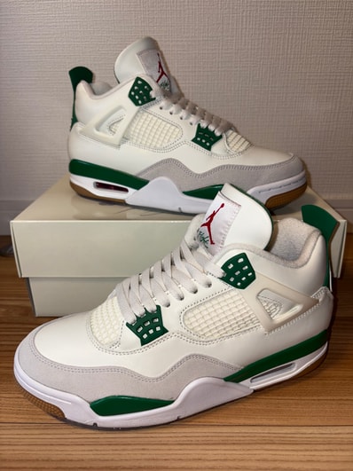 Nike SB × Air Jordan 4 Retro SP "Pine Green"