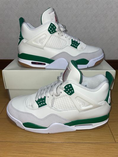 Nike SB × Air Jordan 4 Retro SP "Pine Green"