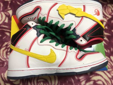 Gundam Unicorn × Nike SB Dunk High PRO QS "UNICORN"