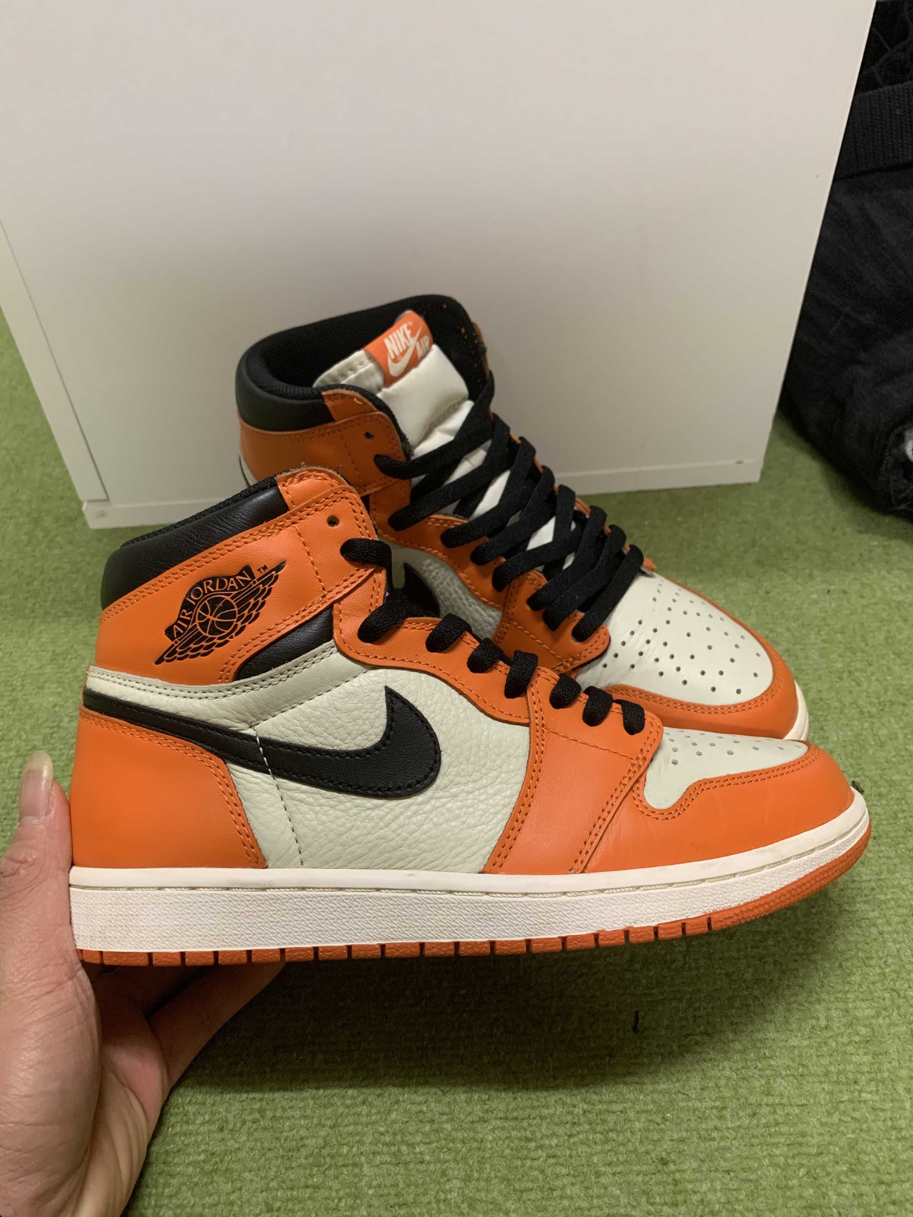 Nike Air Jordan 1 Retro High "Reverse Shattered Backboard"