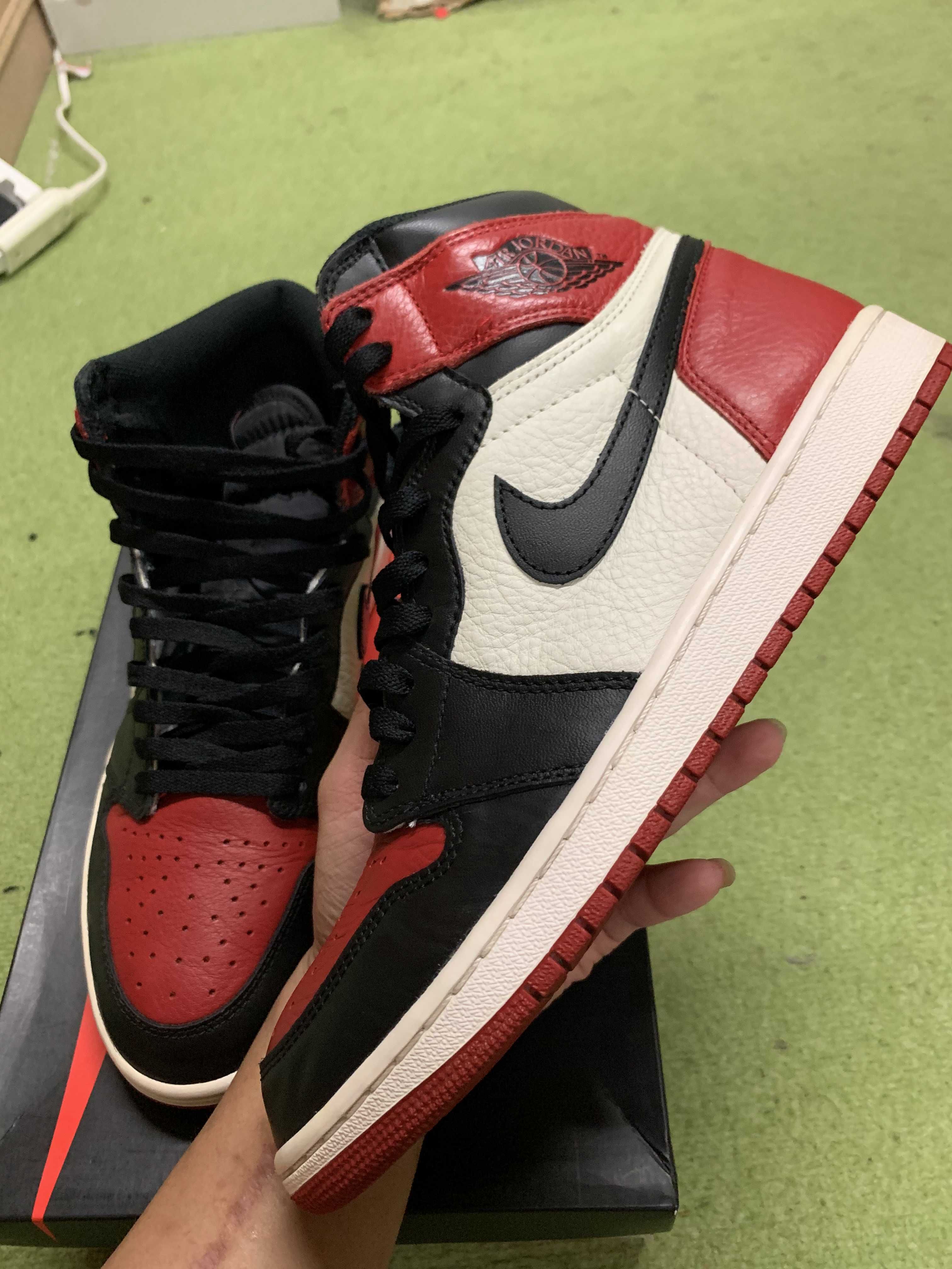 Nike Air Jordan 1 Retro High OG "Bred Toe"