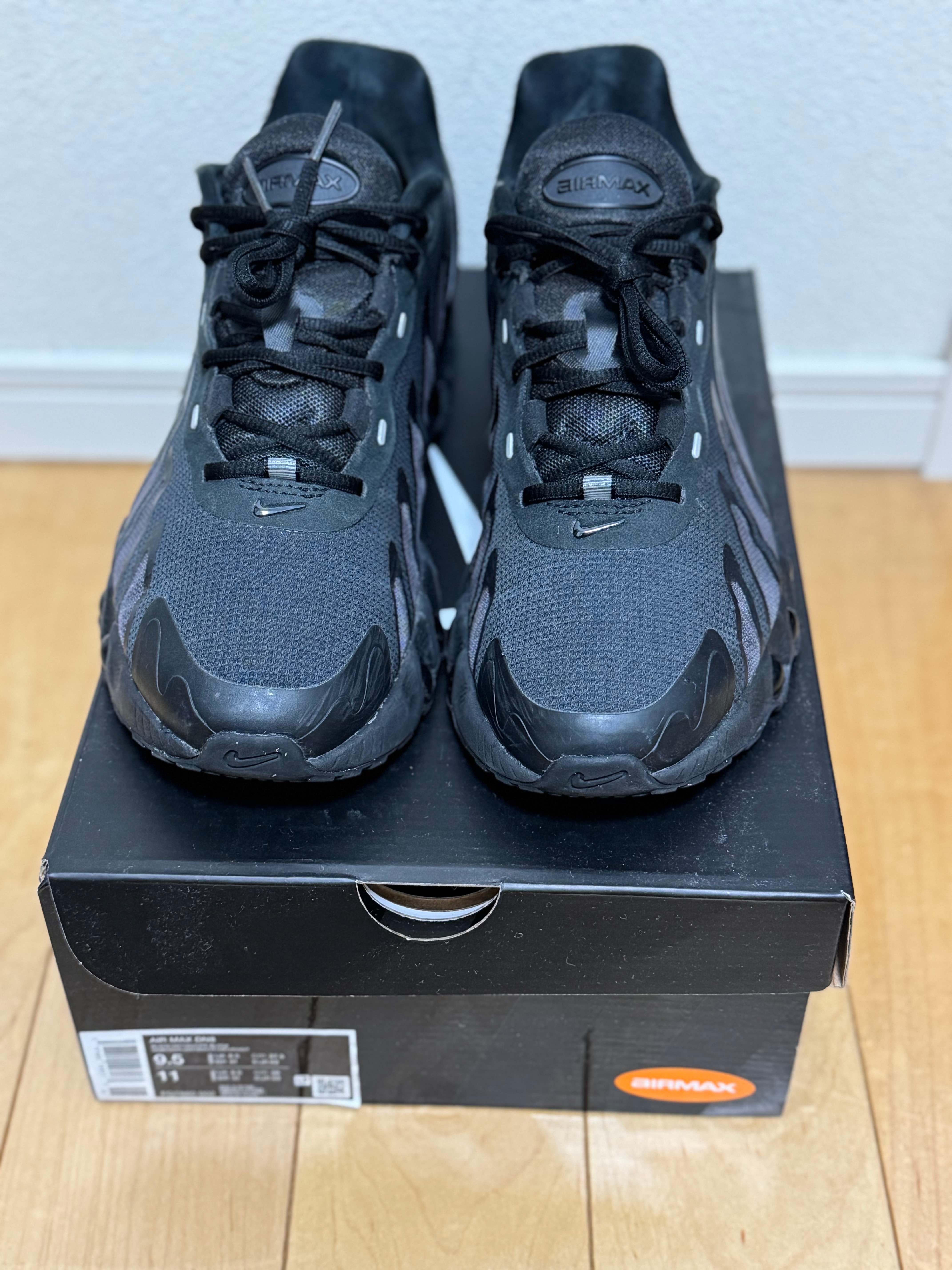 ナイキ エアマックスDN8 