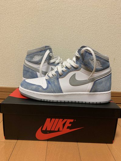 Nike Air Jordan 1 High OG "Hyper Royal"