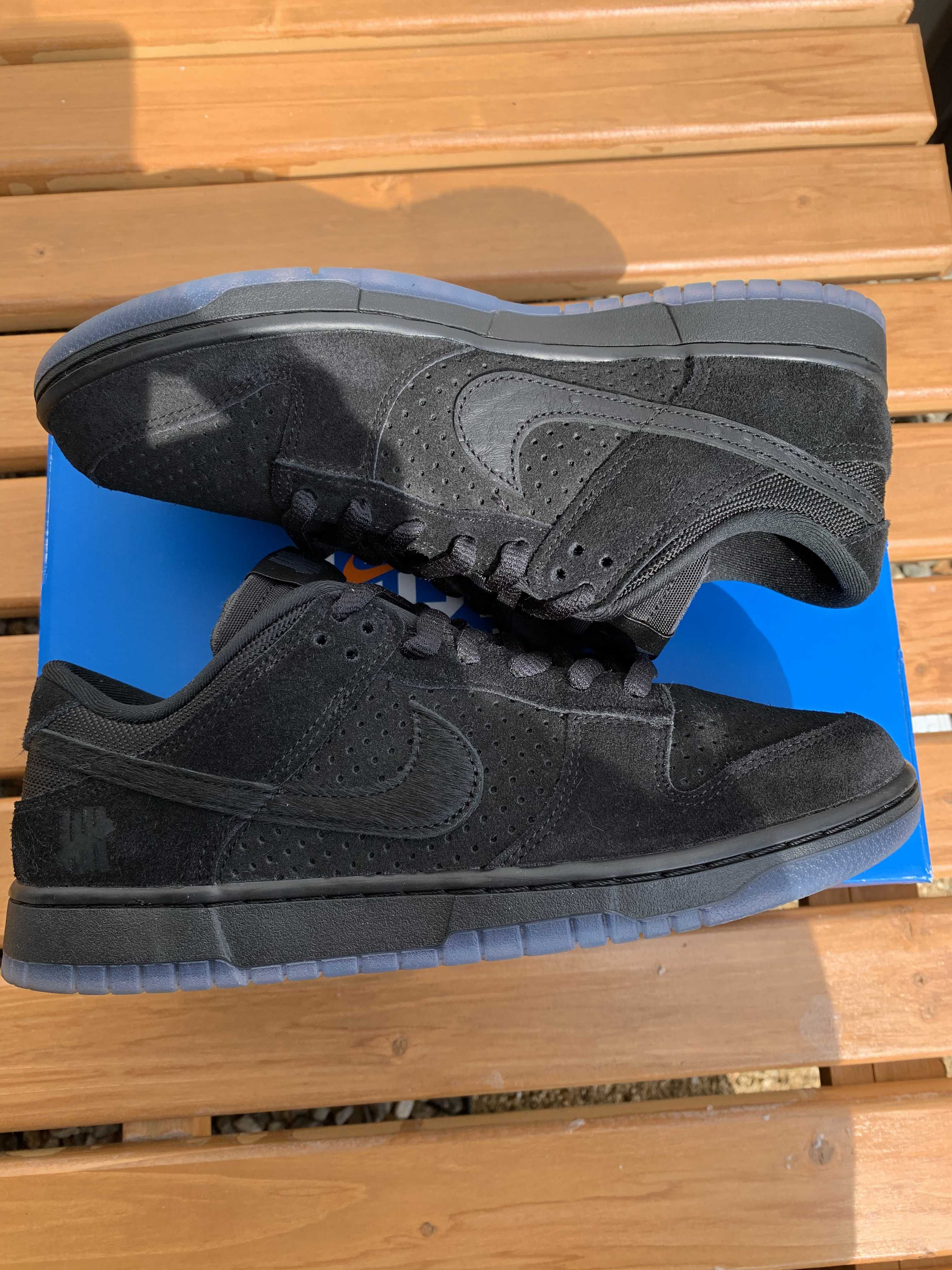 UNDEFEATED × Nike Dunk Low SP "5 ON IT"