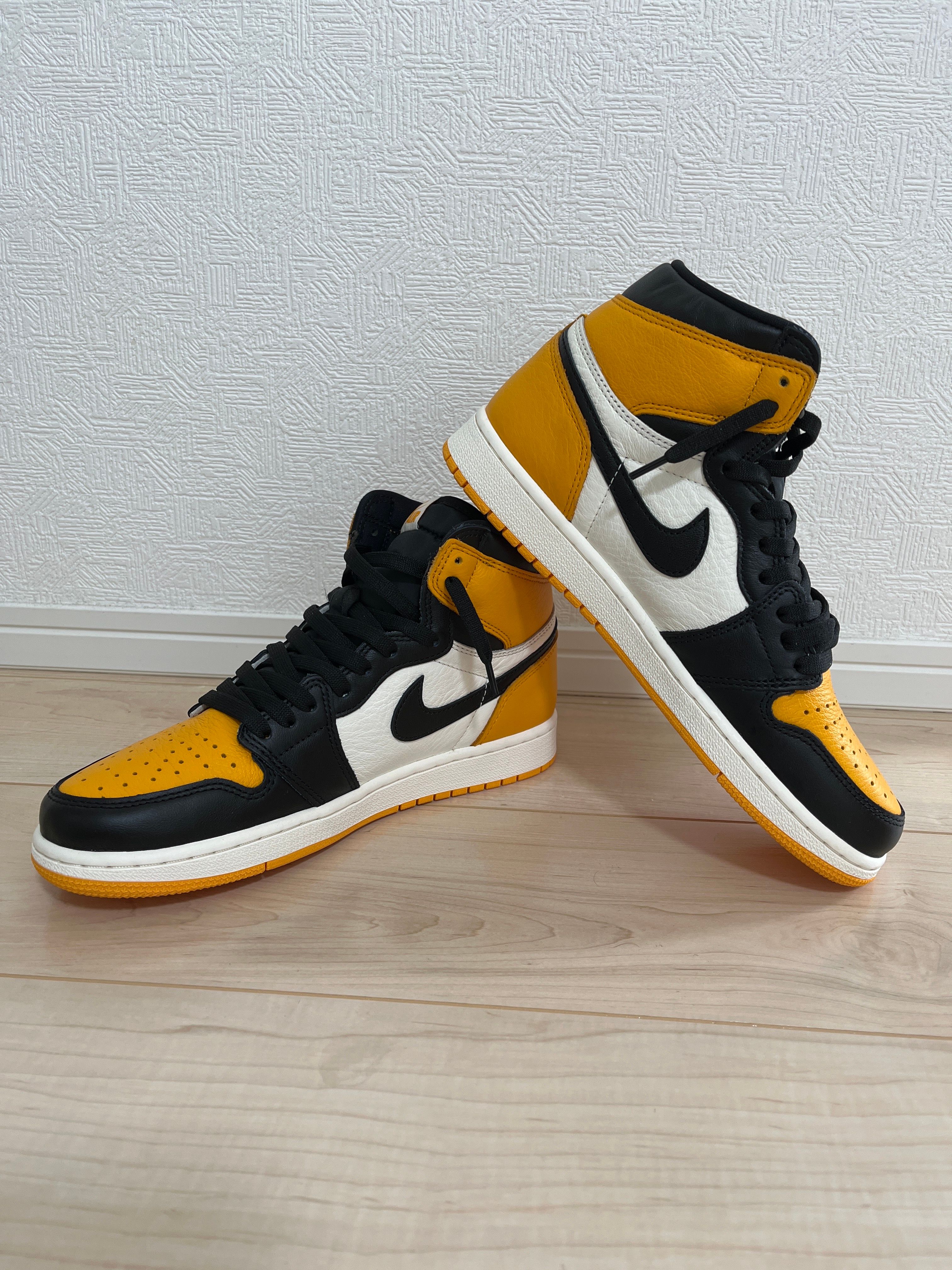 Nike Air Jordan 1 Retro High OG "Taxi"