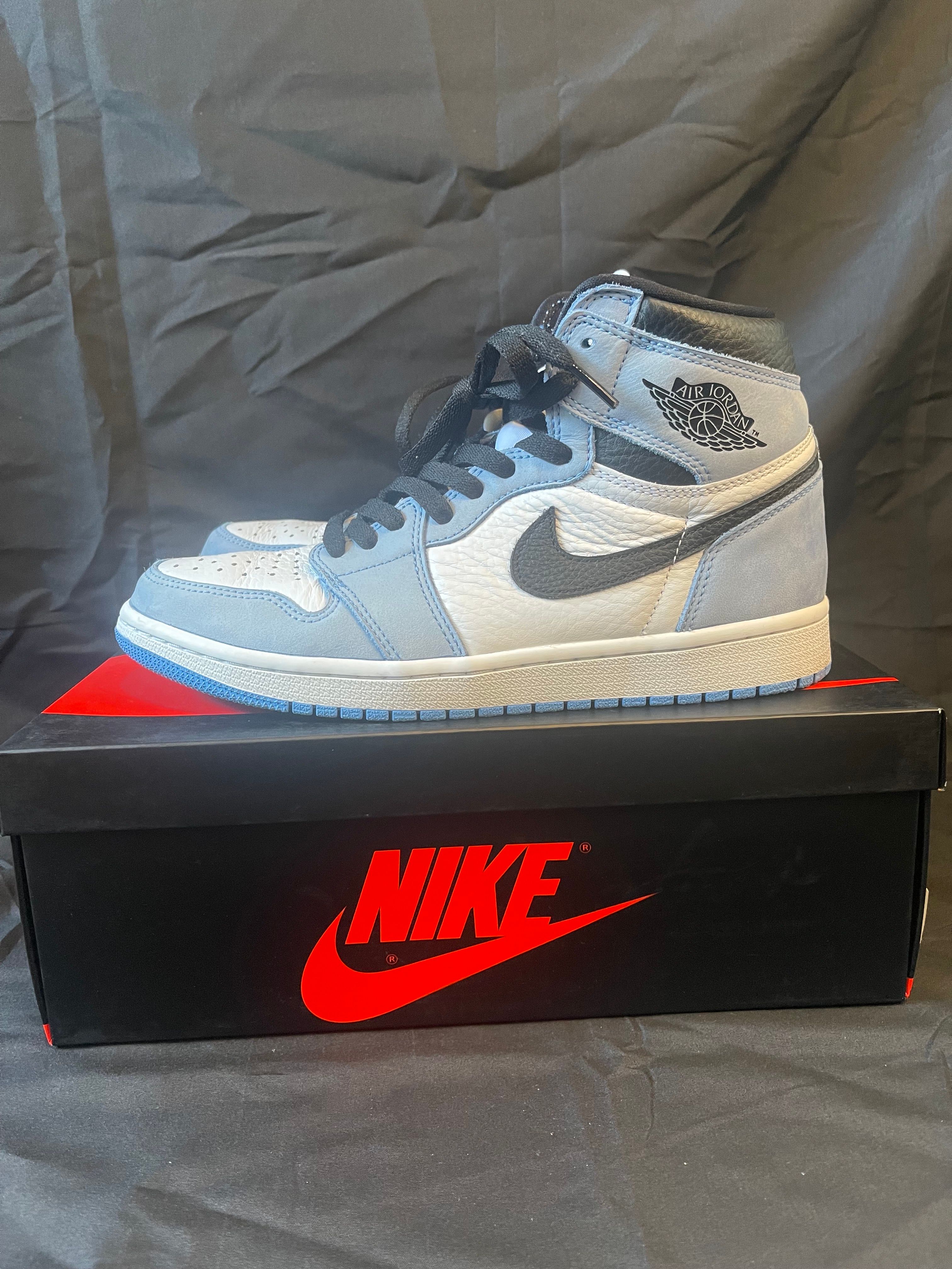 Nike Air Jordan 1 High OG "University Blue"