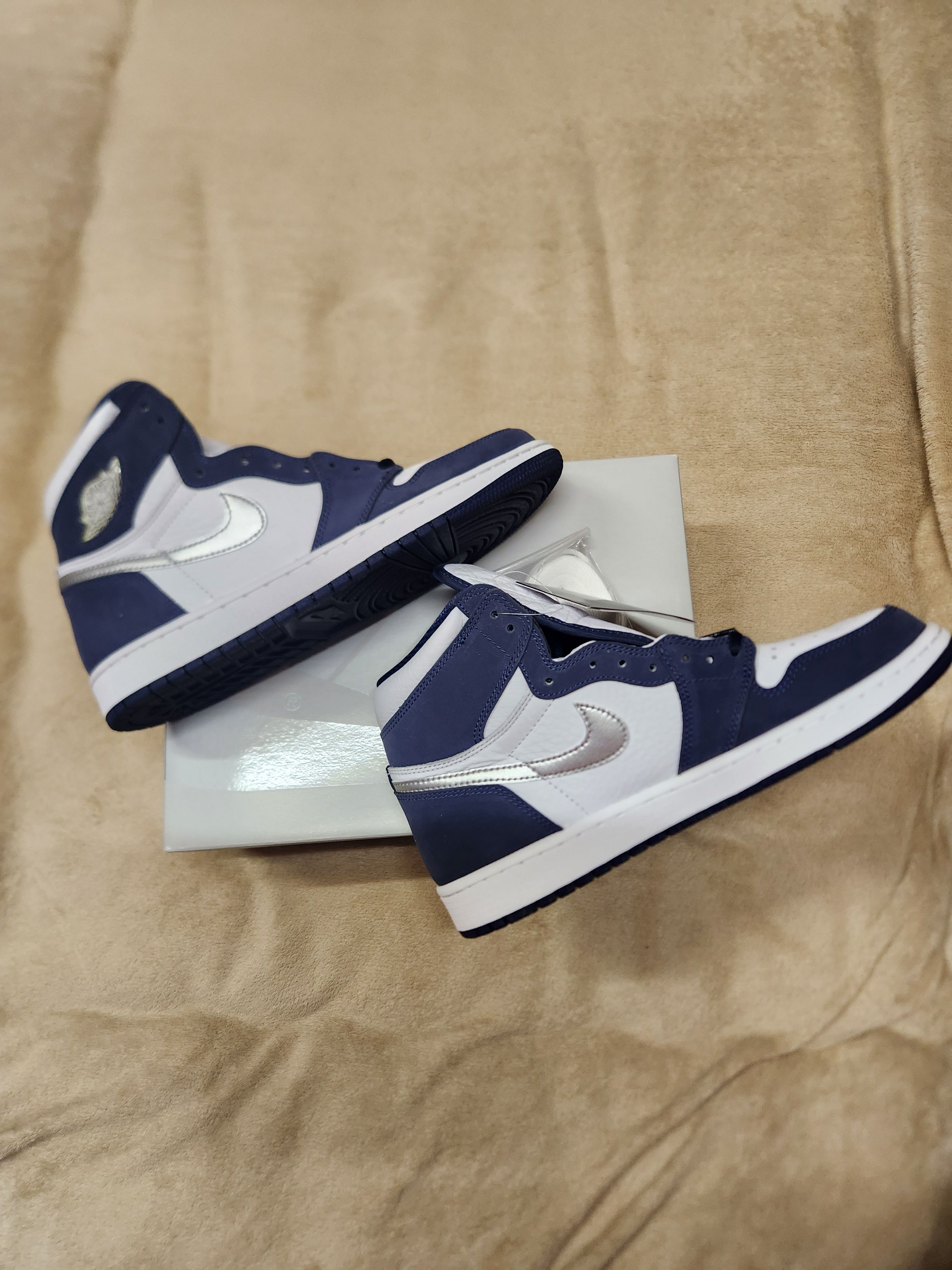Nike Air Jordan 1 High OG CO.JP "White/Midnight Navy" (2020)(ブリーフケースなし)