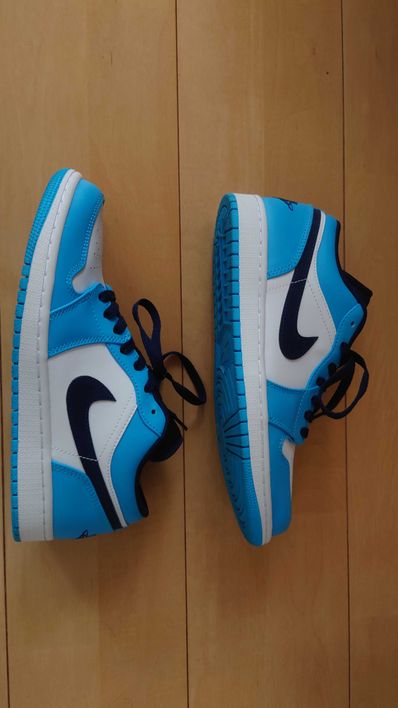 Nike Air Jordan 1 Low "University Blue"