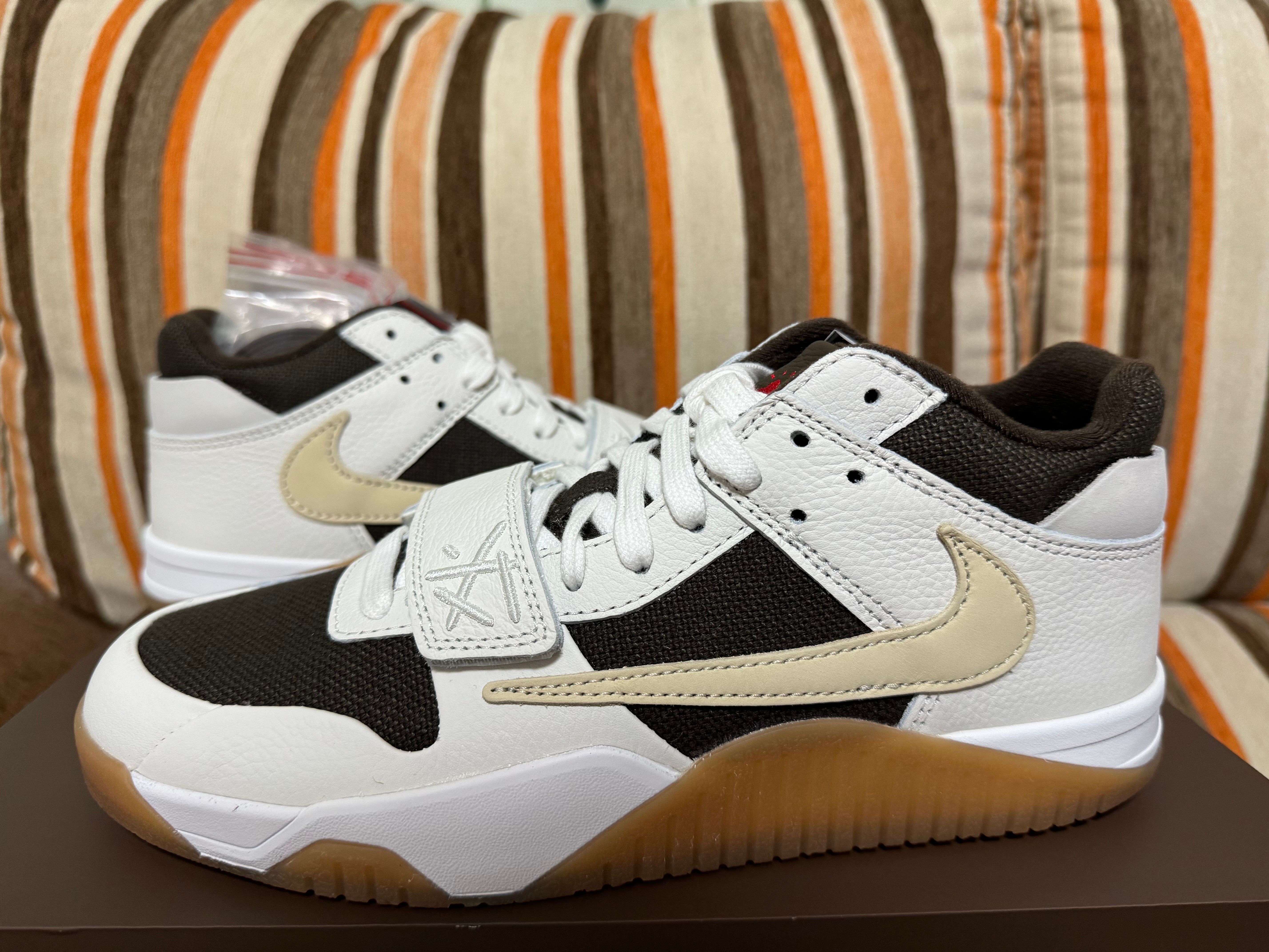 Travis Scott × Nike Jordan Jumpman Jack TR "Sail and Dark Mocha"