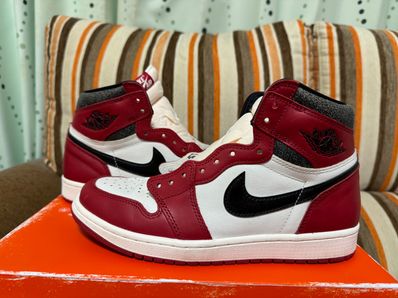 Nike Air Jordan 1 High OG "Lost & Found/Chicago"