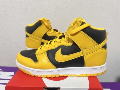 Nike Dunk High "Black/Varsity Maize"