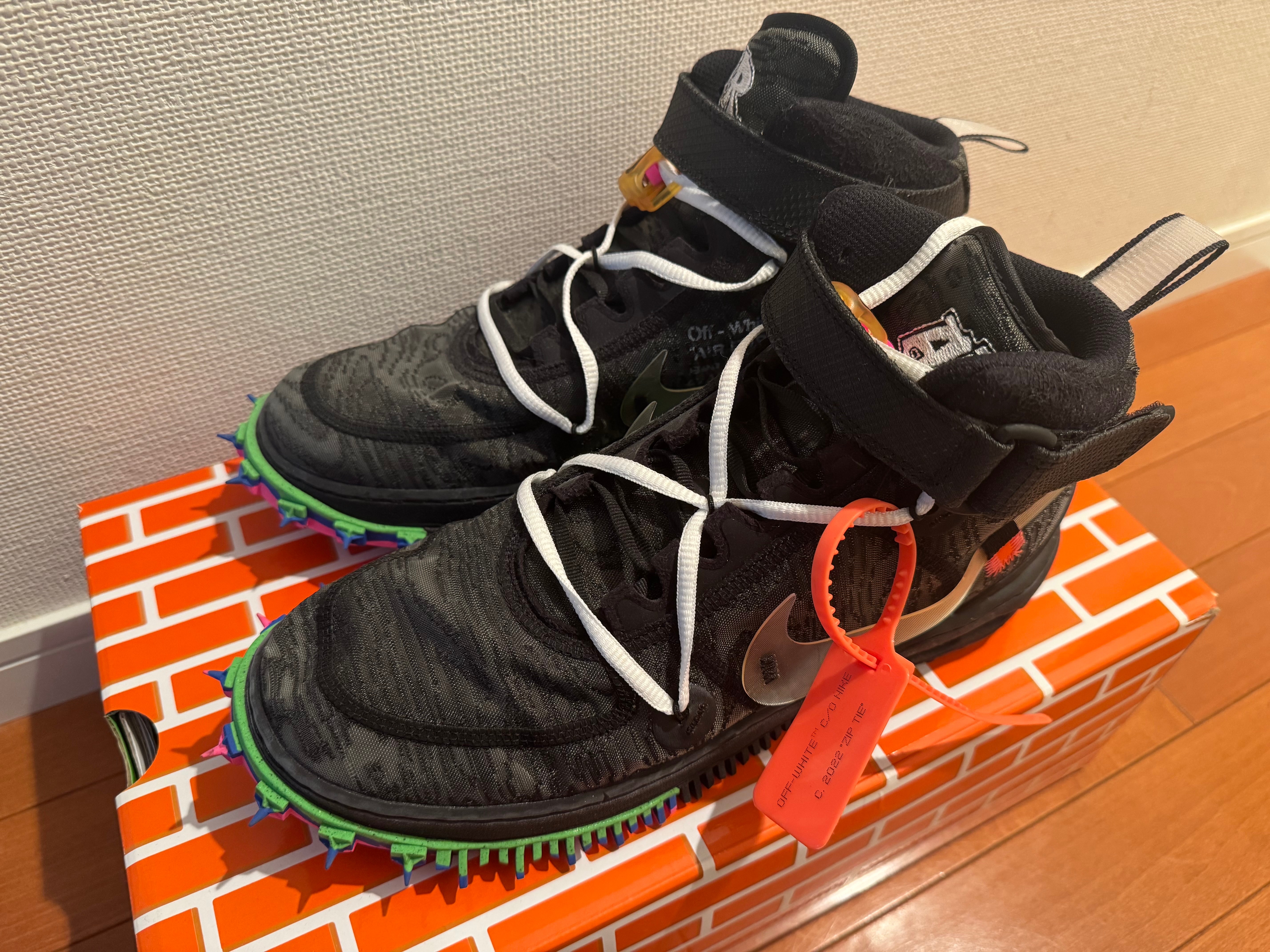 Off-White × Nike Air Force 1 Mid "Black"