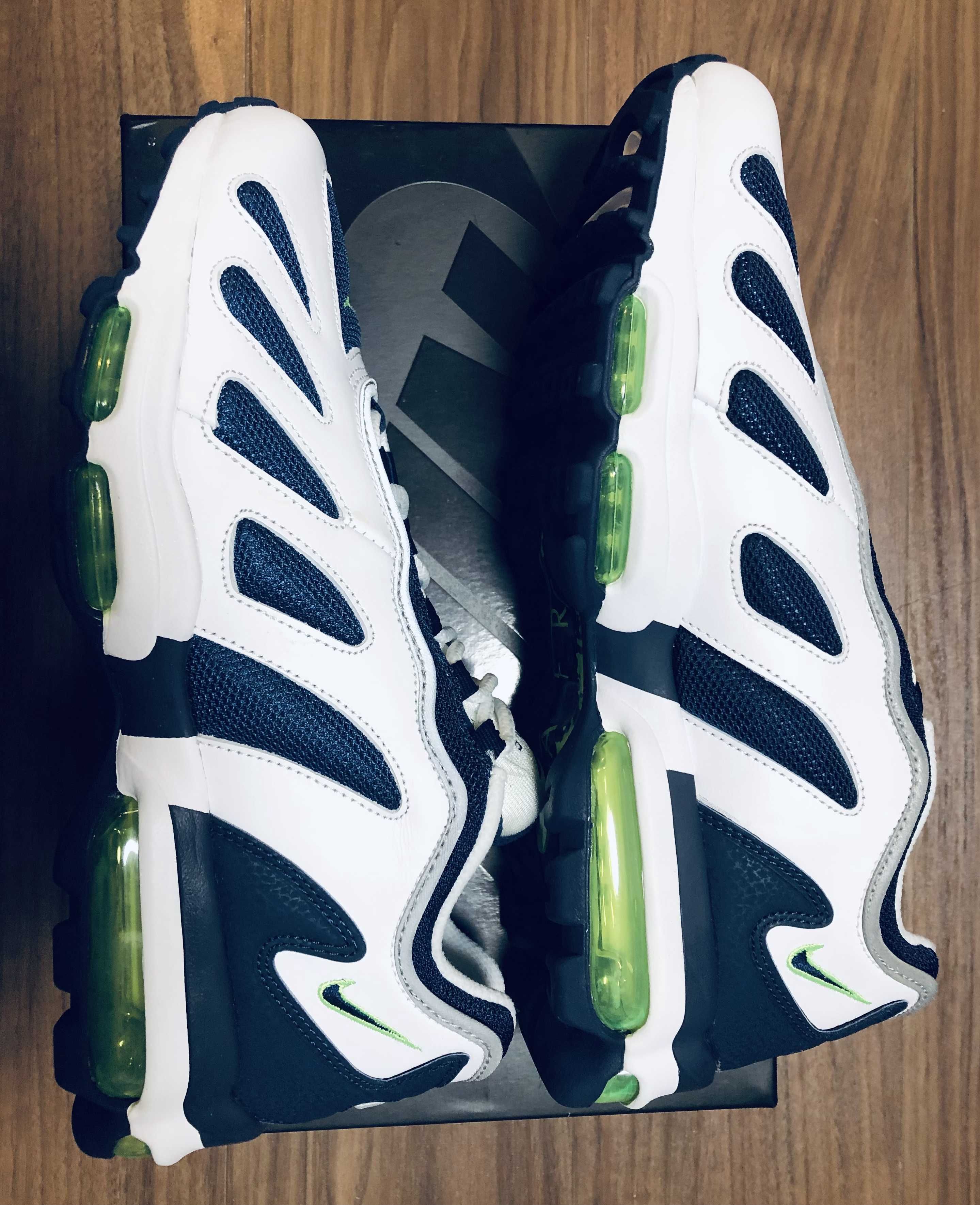 Supreme × Nike Air Max 96 "Black/Speed Red/Clear"