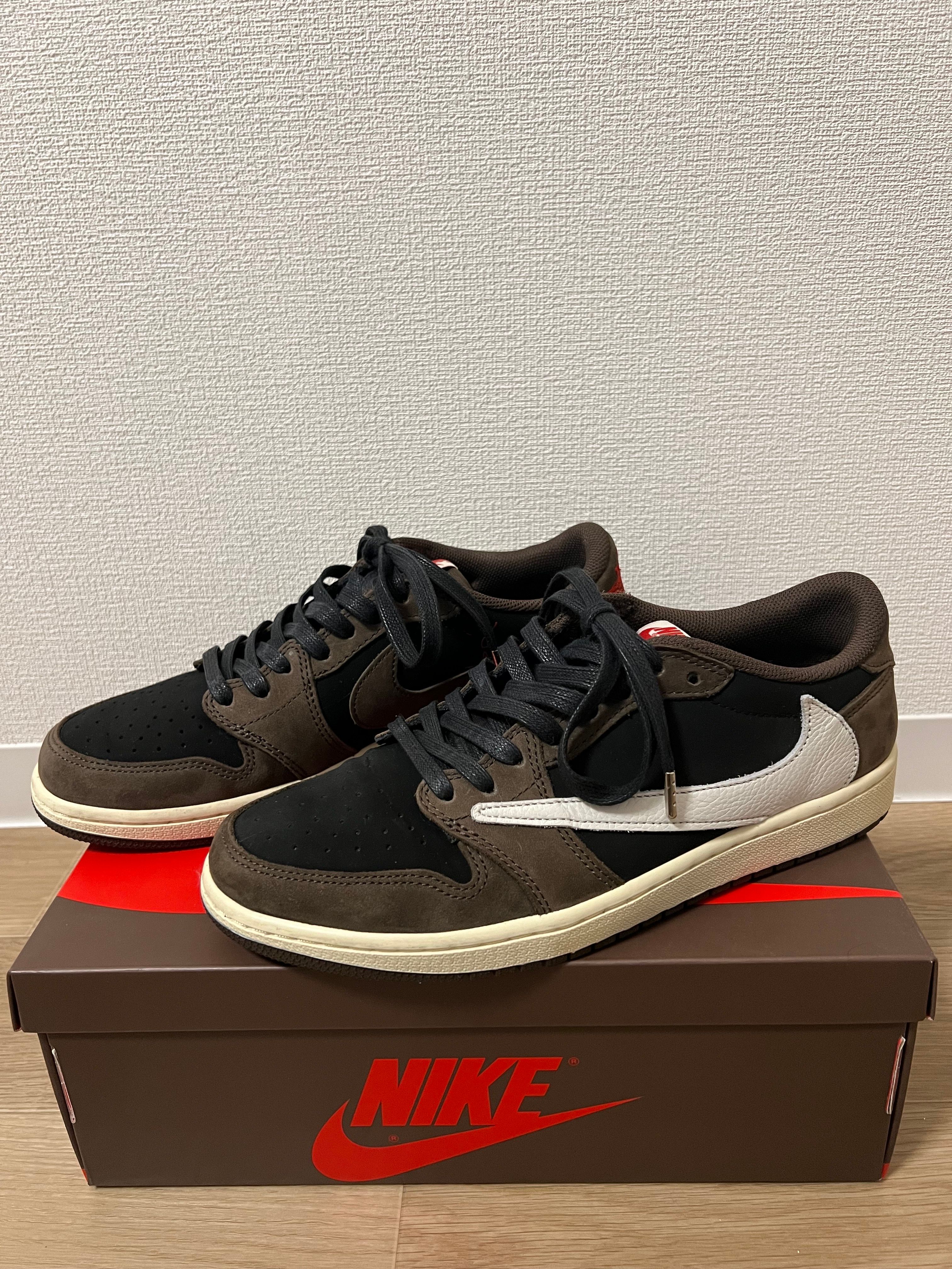 Travis Scott × Nike Air Jordan 1 Low OG SP-T  "Black/Dark Mocha"