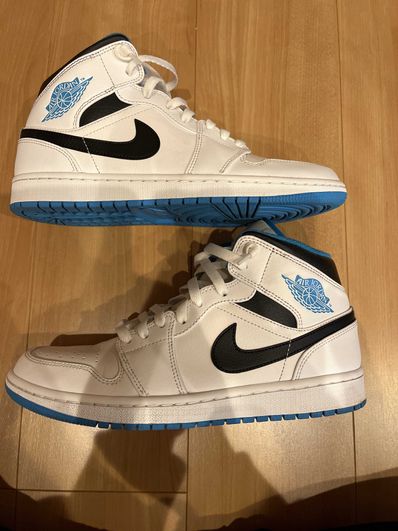 Nike Air Jordan 1 Mid "White/Laser blue"