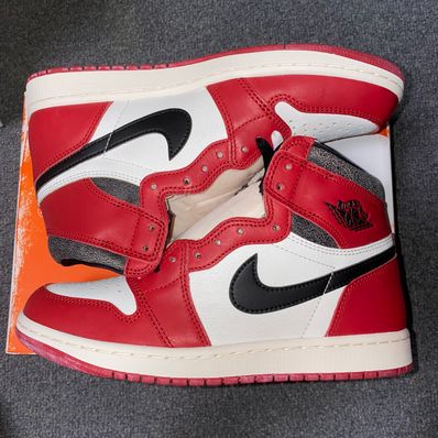 Nike Air Jordan 1 High OG "Lost & Found/Chicago"
