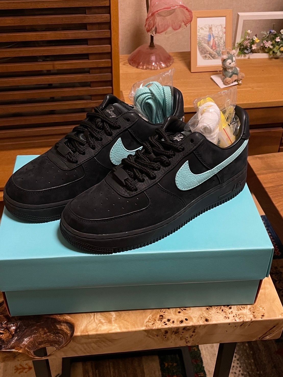 Tiffany & Co. × Nike Air Force 1 Low "1837"