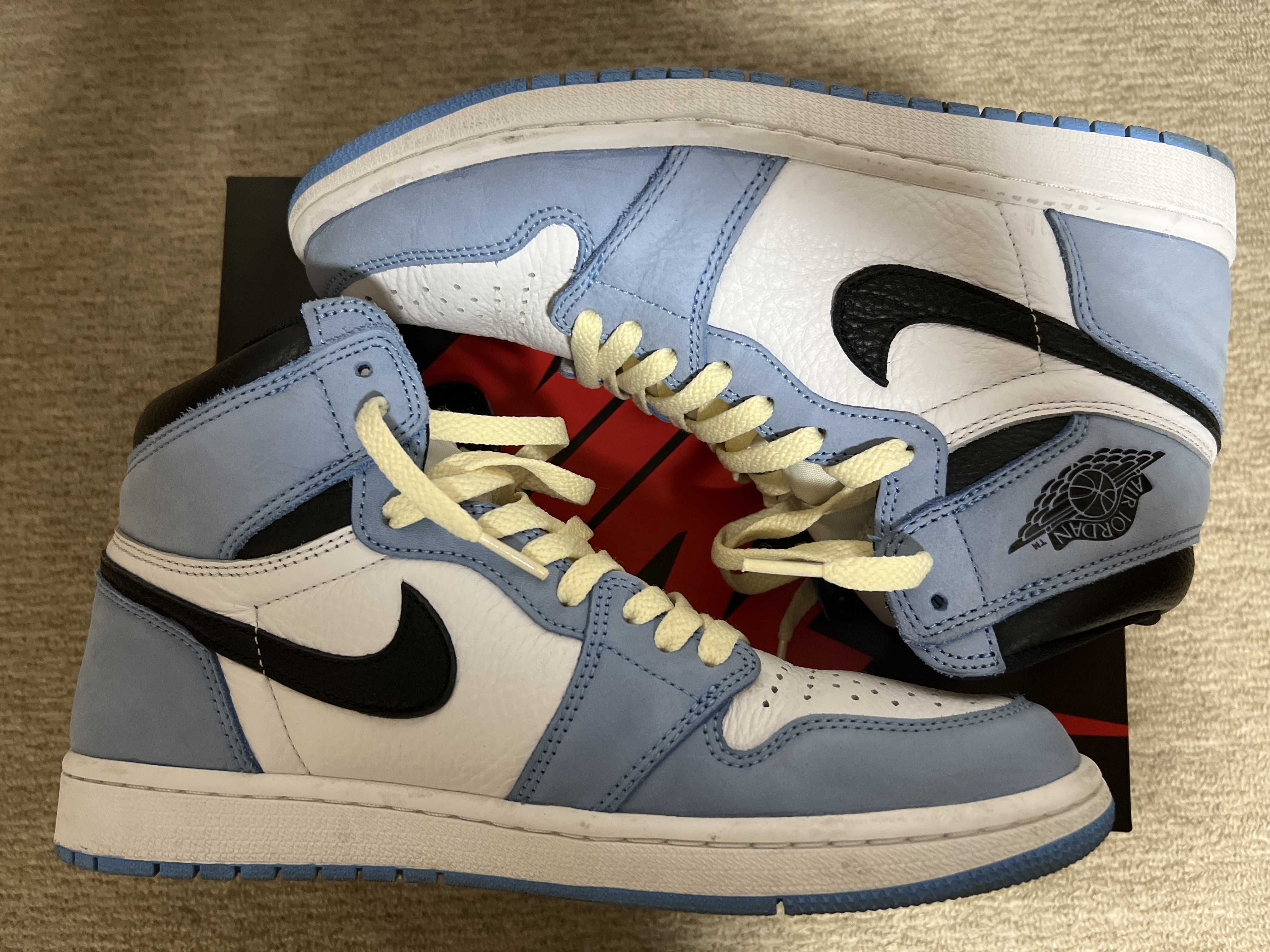 Nike Air Jordan 1 High OG "University Blue"