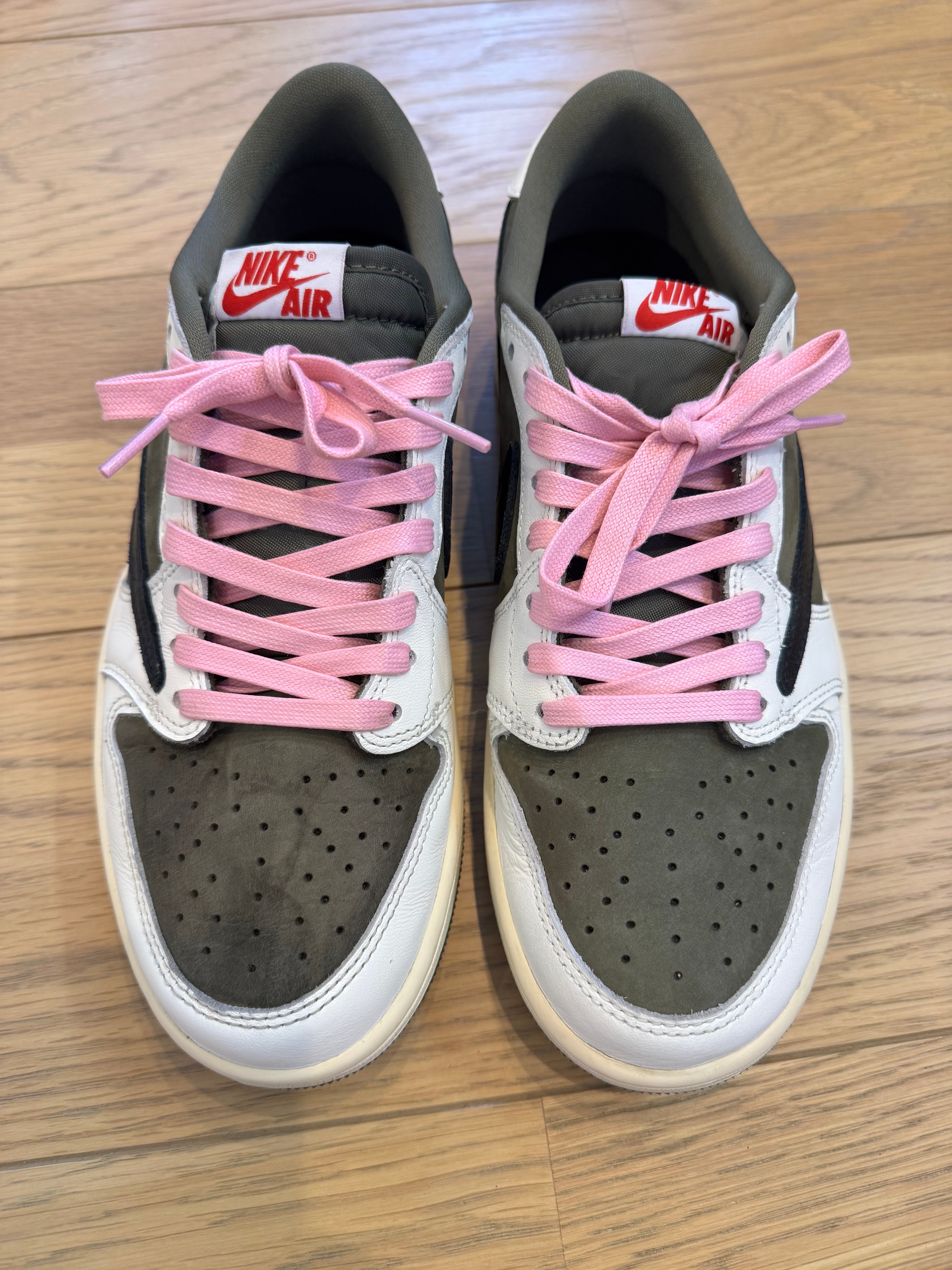 Travis Scott × Nike Air Jordan 1 Low OG SP "Reverse Olive"