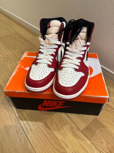 Nike Air Jordan 1 High OG "Lost & Found/Chicago"