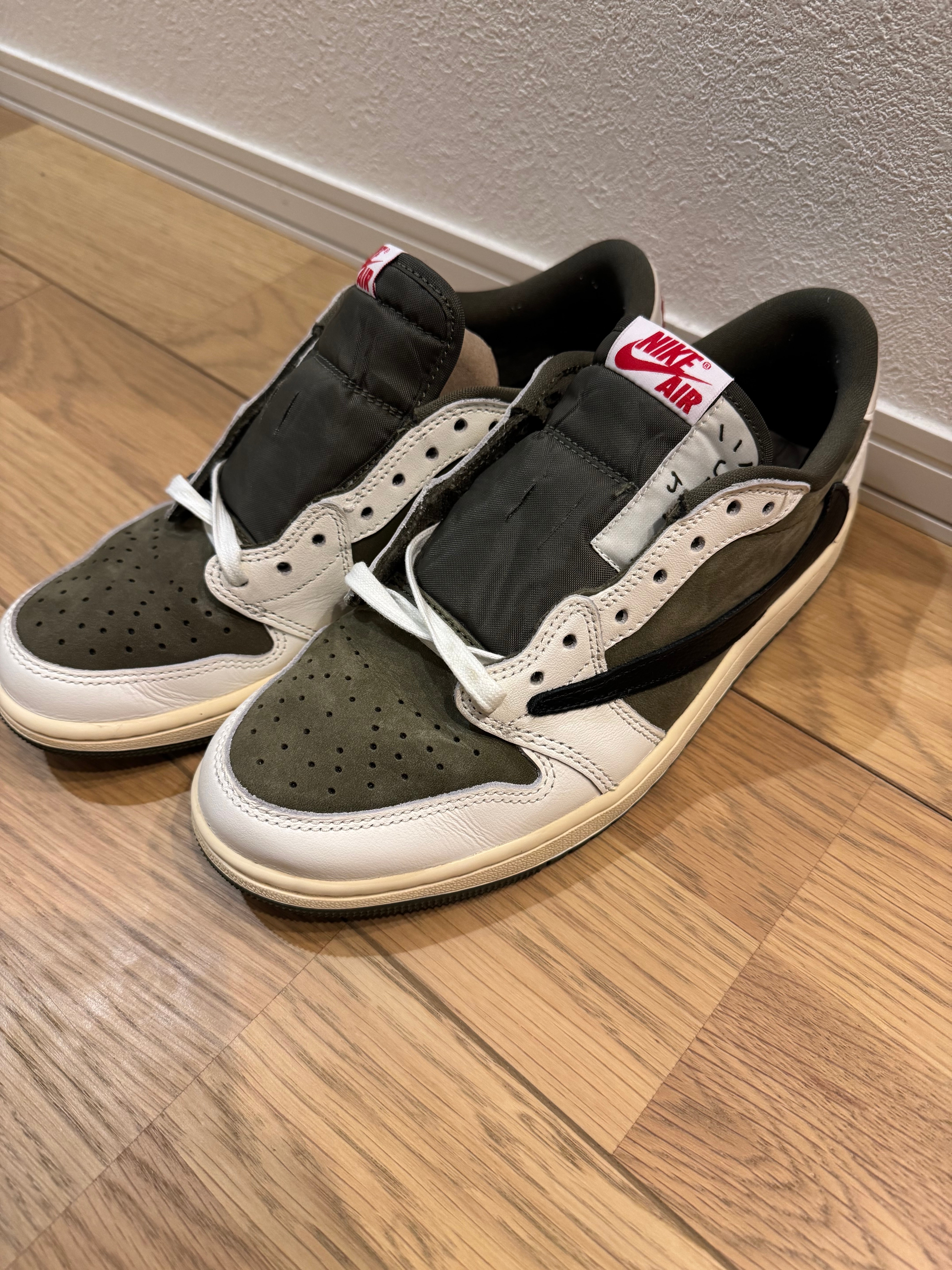 Travis Scott × Nike Air Jordan 1 Low OG SP "Reverse Olive"