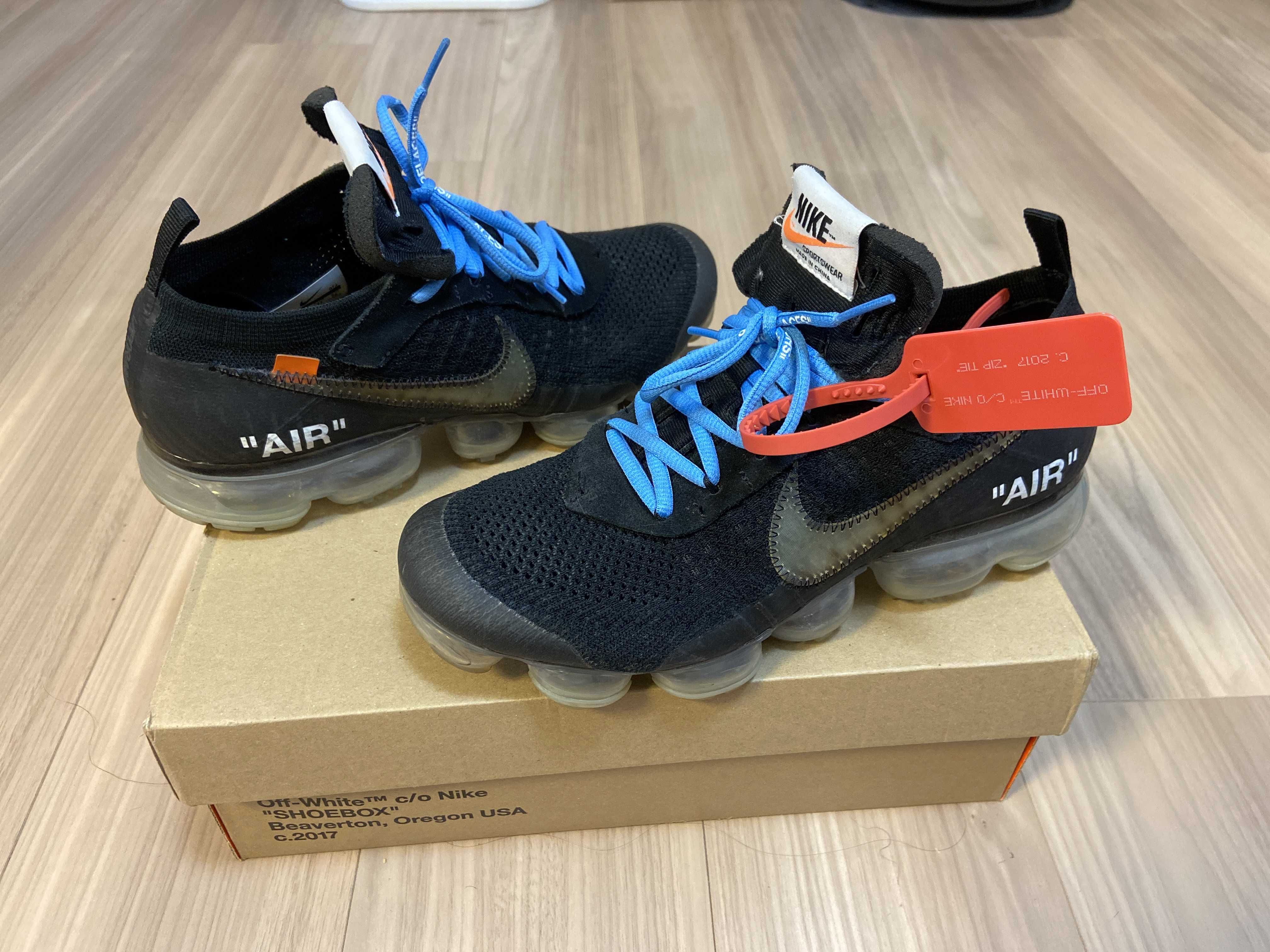 Off-White × Nike Air Vapormax "Black/Total Orange/Clear"