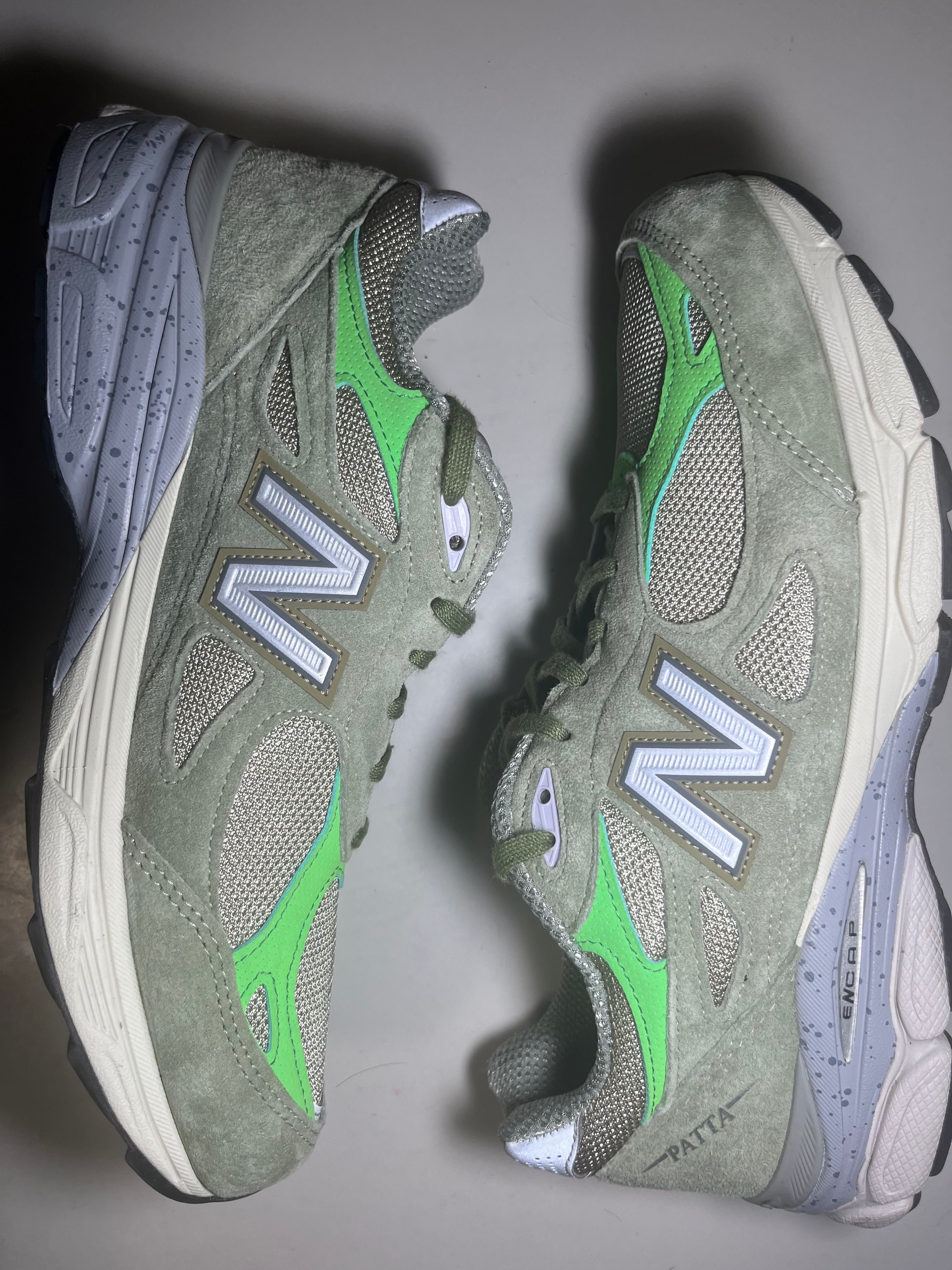 Patta × New Balance 990V3 Keep Your Family Close "Olive"