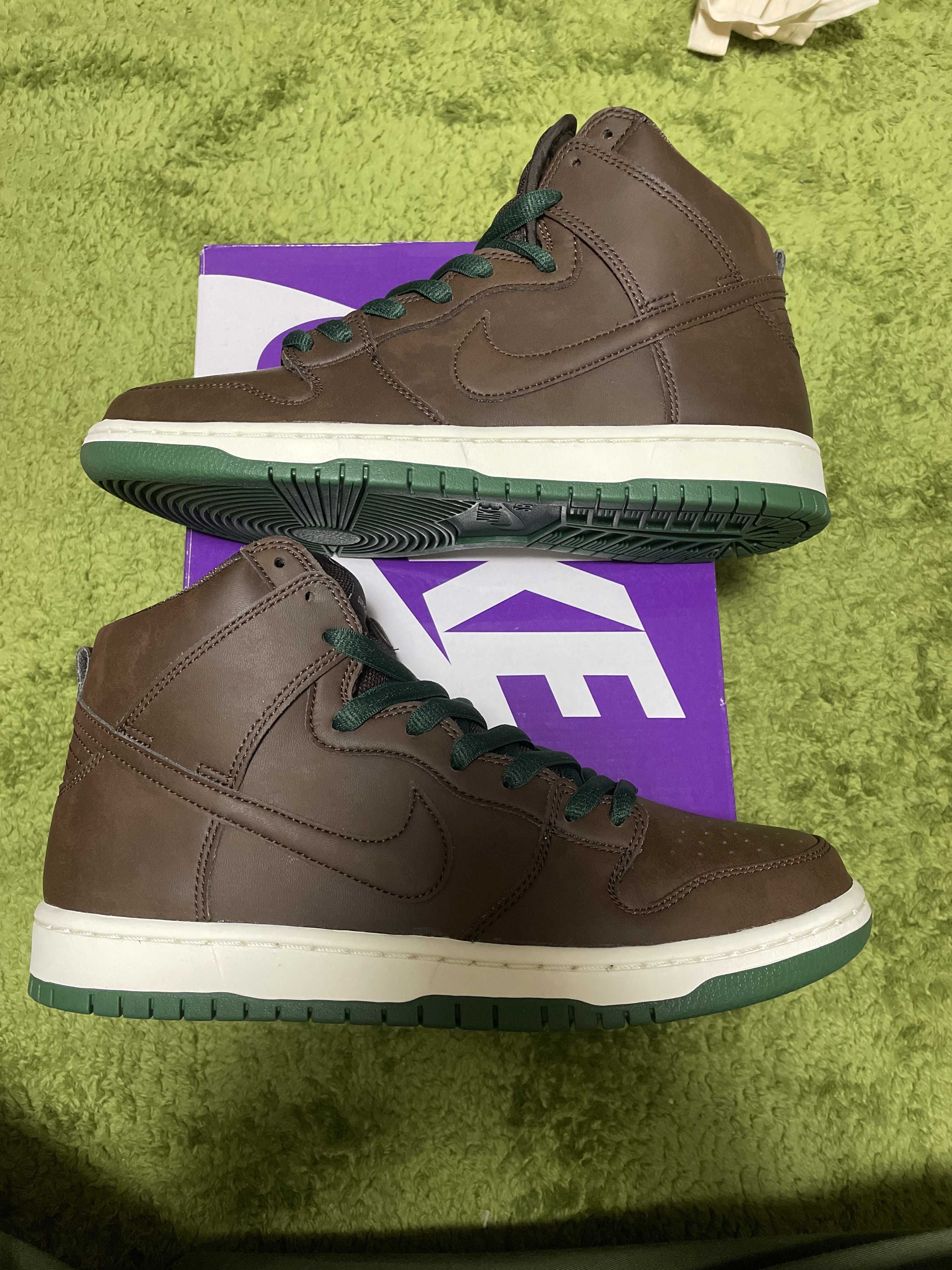 Nike SB Dunk High "Baroque Brown"