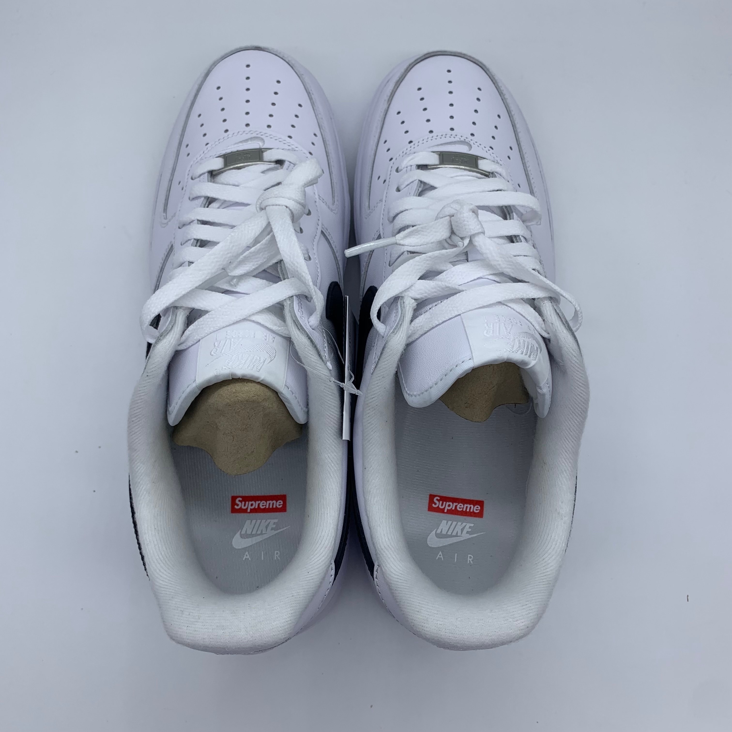 Supreme × Nike Air Force 1 Low "White/Black"