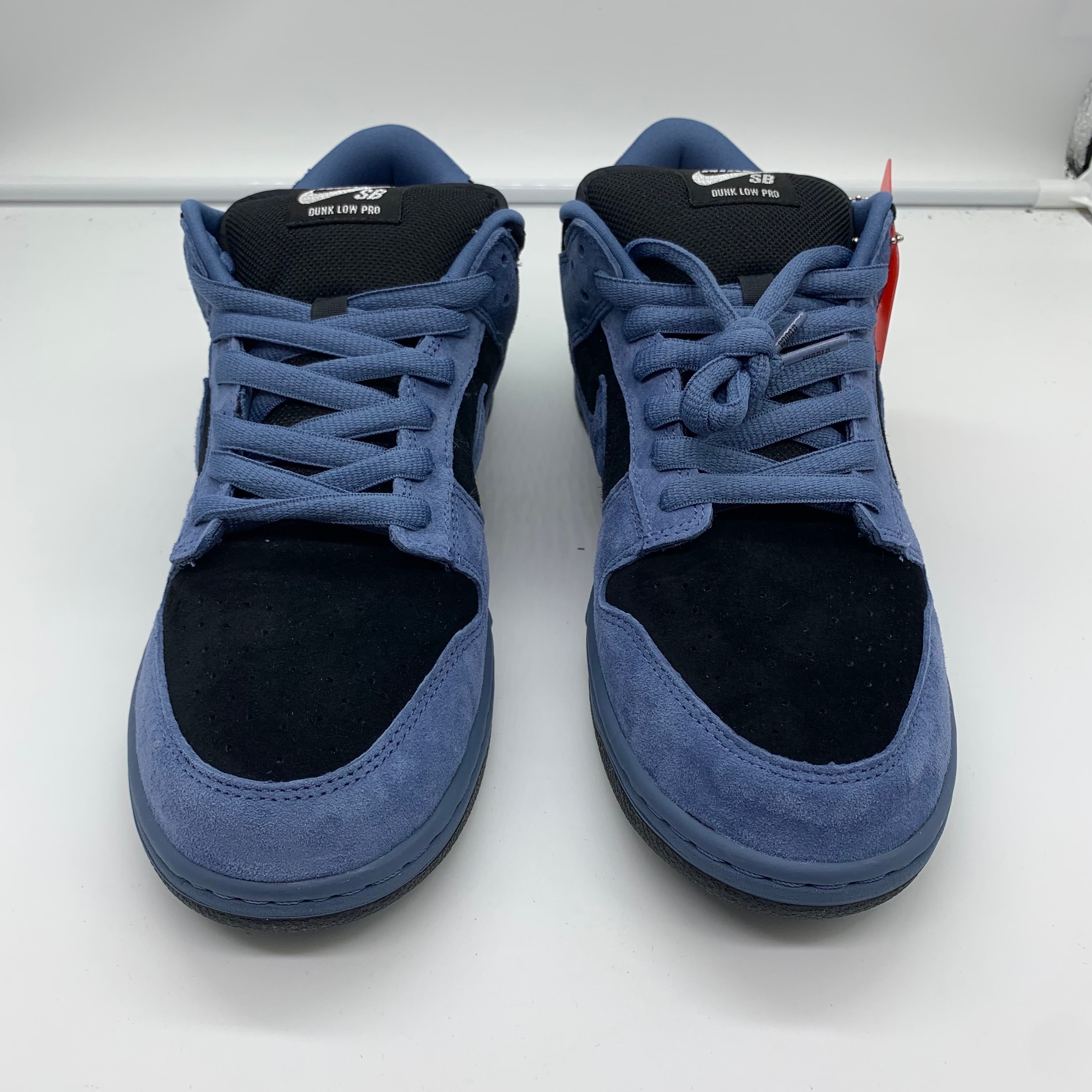 Supreme × Nike SB Dunk Low "Ocean Fog" (North America Exclusive) (25FW Week2)