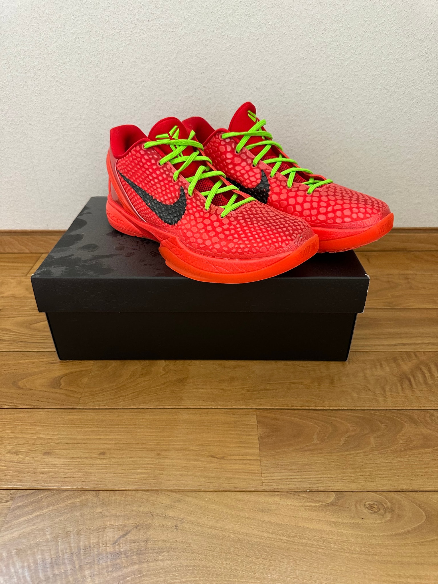 Nike Kobe 6 Protro "Reverse Grinch"