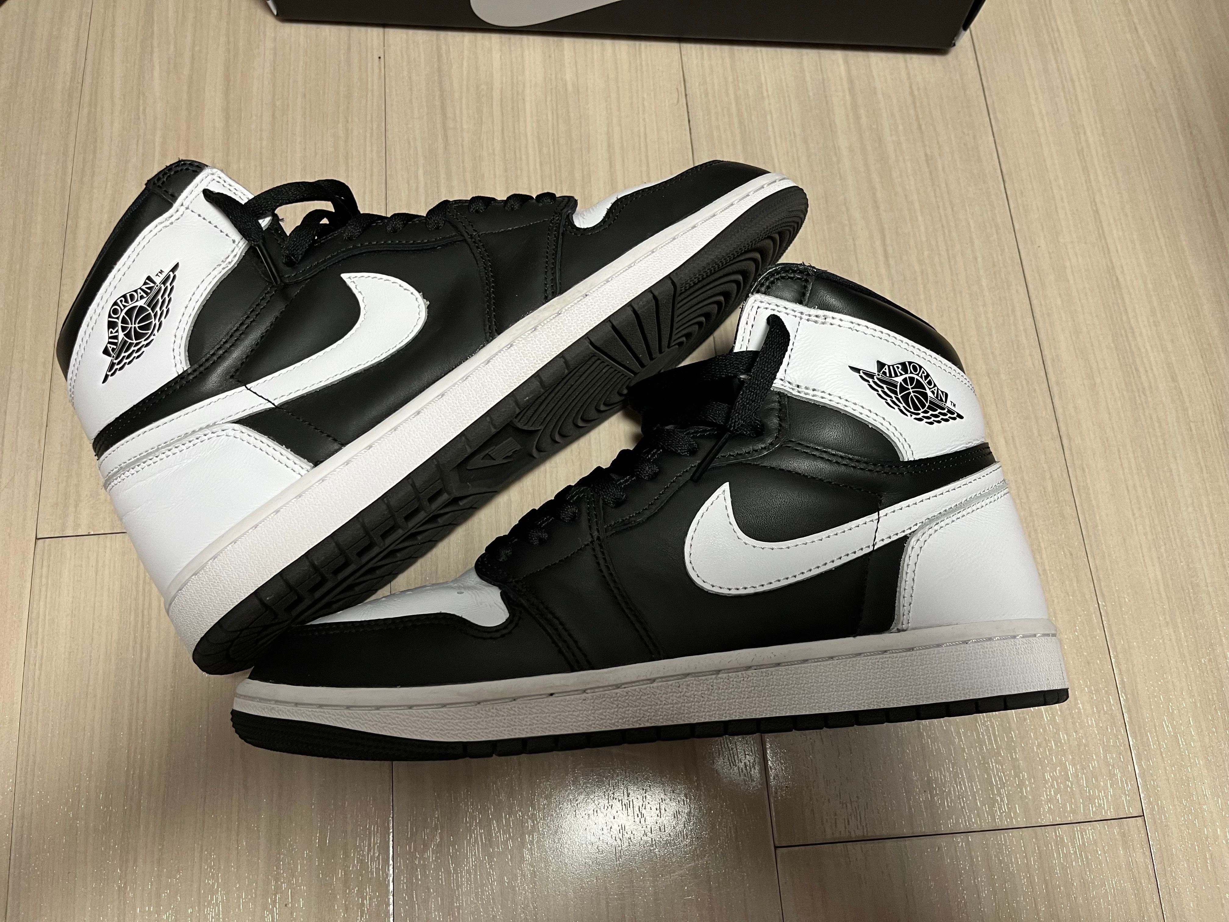 Nike Air Jordan 1 Retro High OG "Black/White"