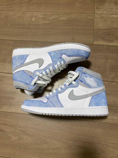 Nike Air Jordan 1 High OG "Hyper Royal"