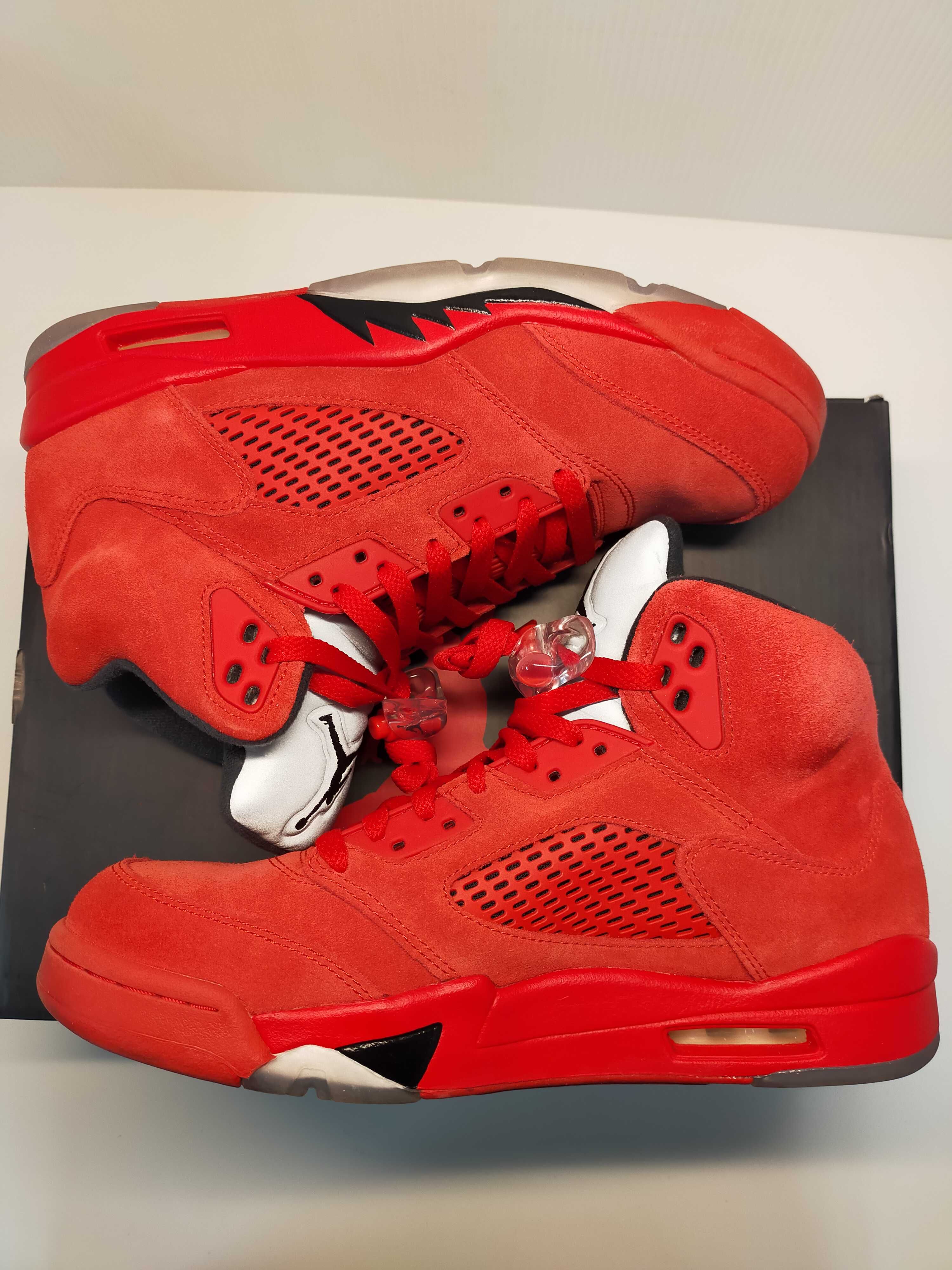 Nike Air Jordan 5 Ratro "Red Suede"