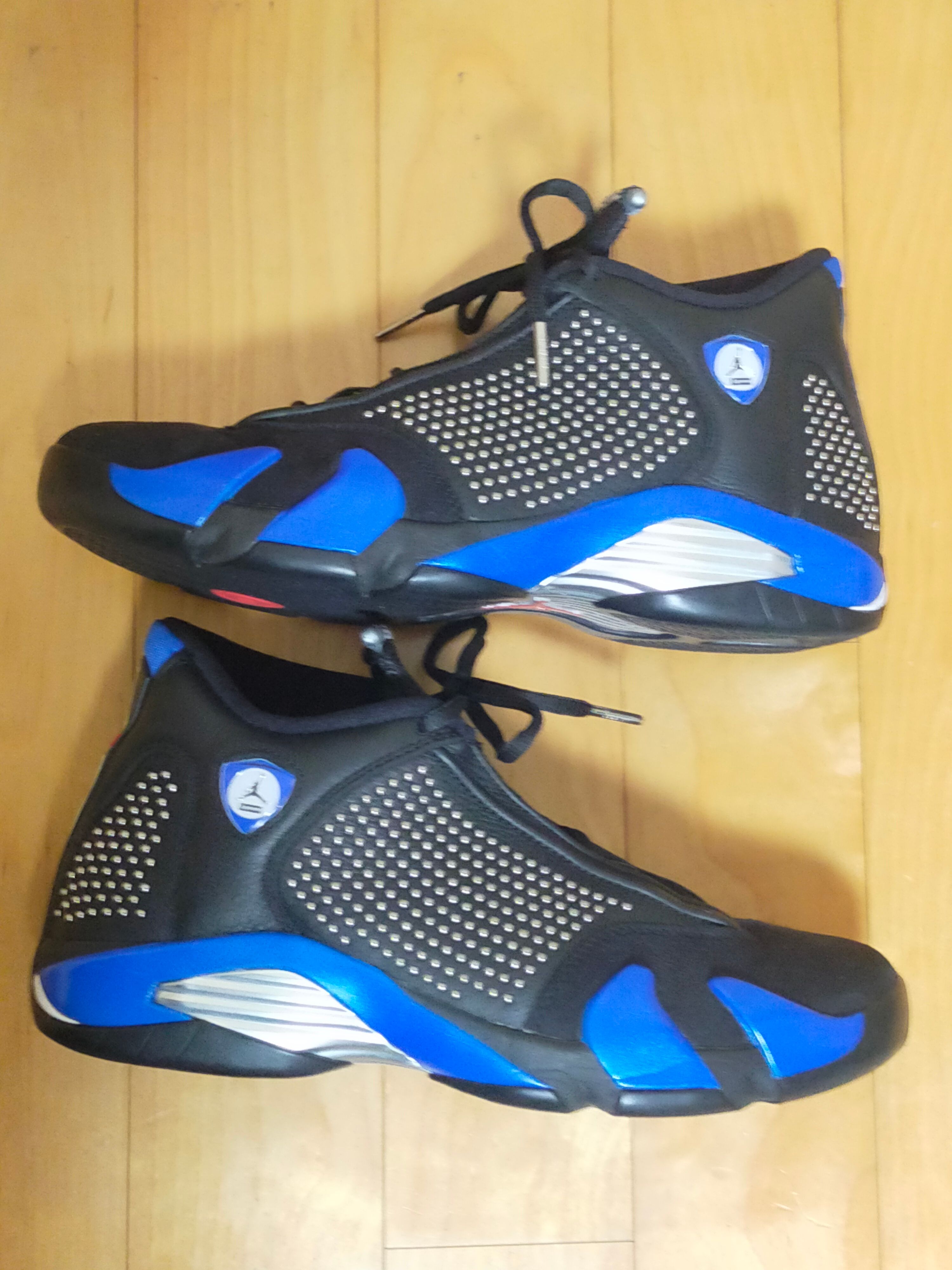 Supreme × Nike Air Jordan 14 Retro "Black/Varsity Royal/Chrome"