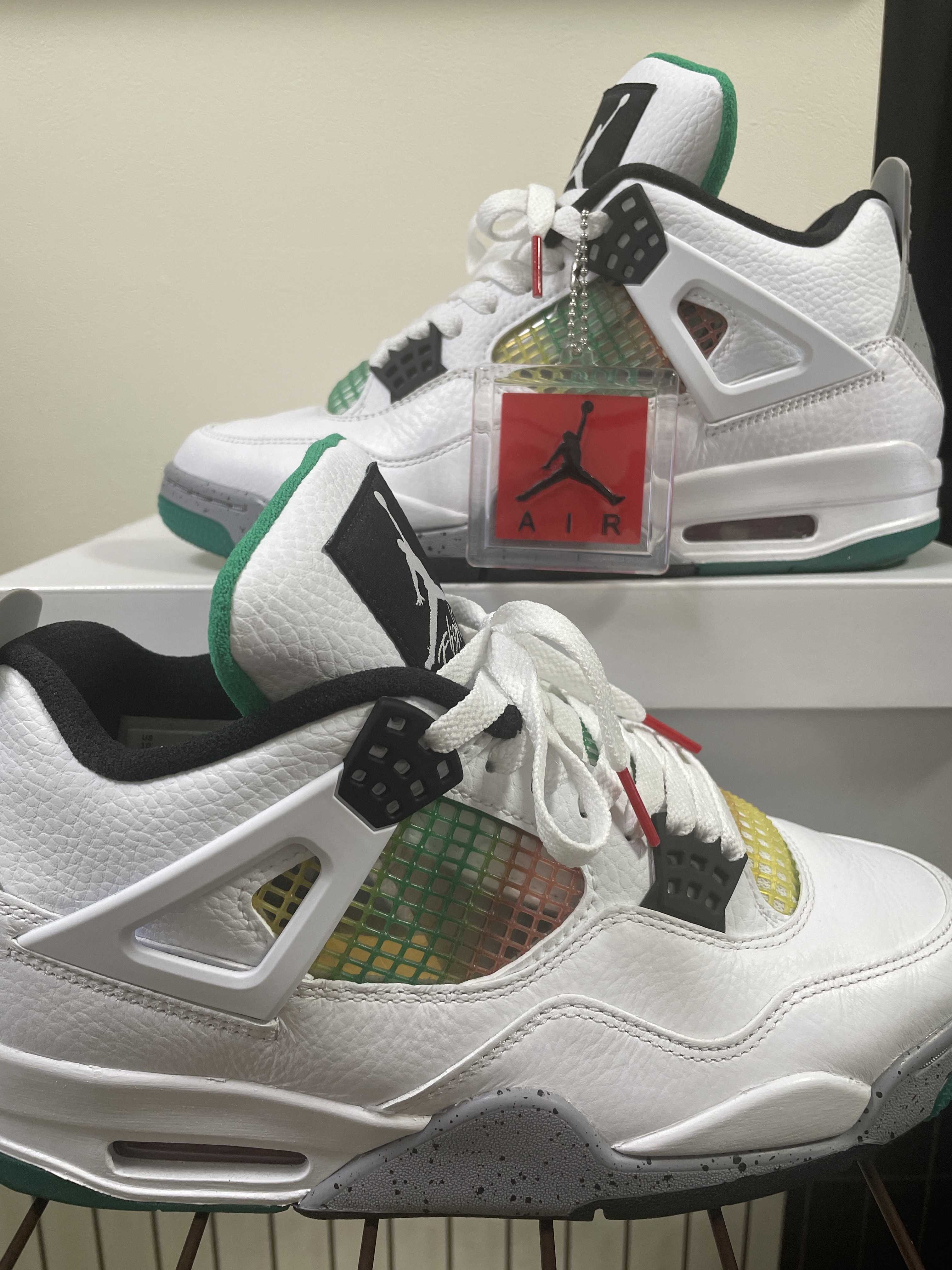 NIKE Women's AIR JORDAN 4 "LUCID GREEN"